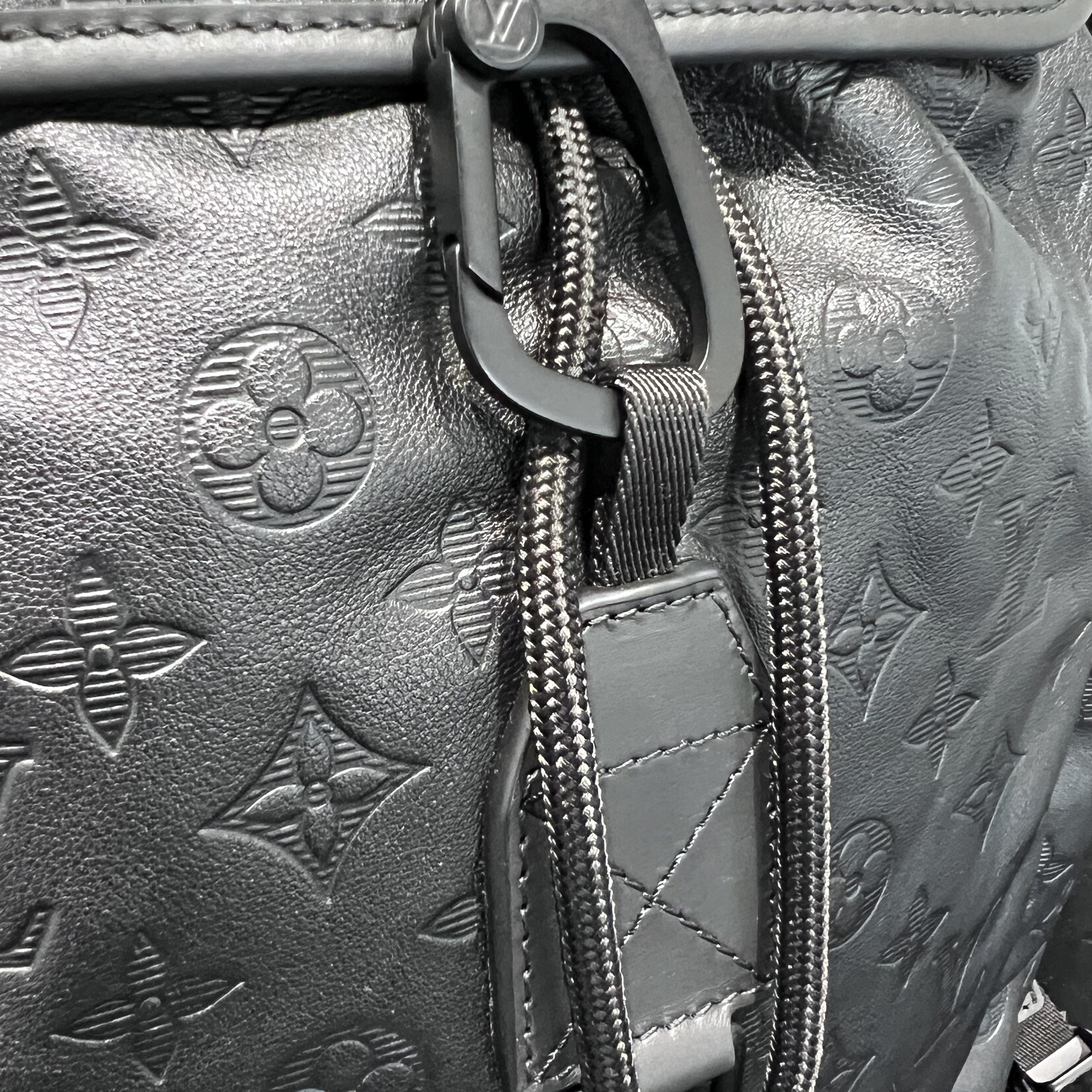 Louis Vuitton Louis Vuitton Discovery Backpack