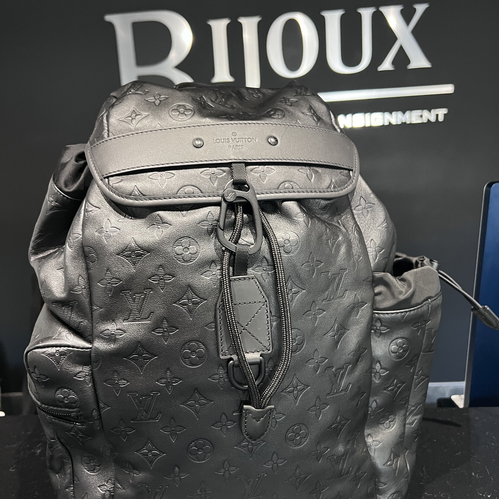 Louis vuitton discovery backpack new arrivals