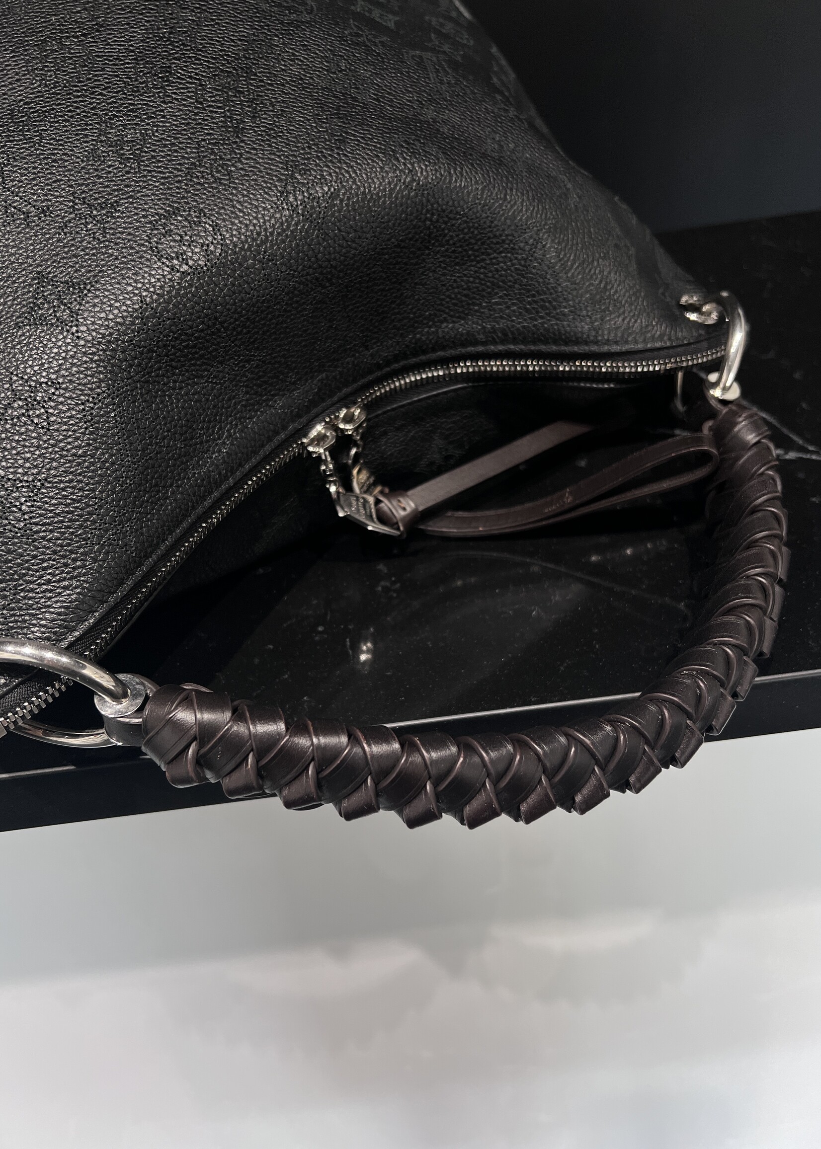 Louis Vuitton SOLD - Louis Vuitton Mahina
