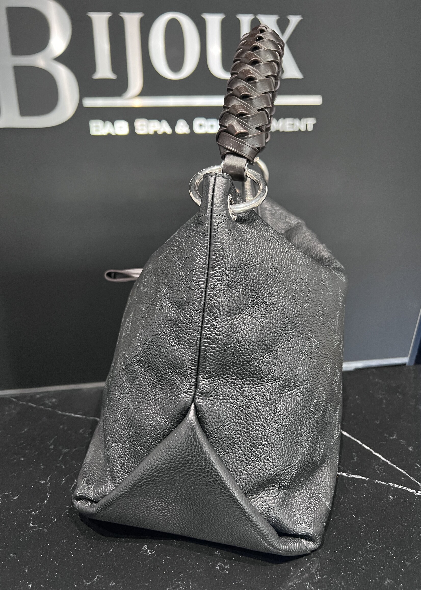 Louis Vuitton SOLD - Louis Vuitton Mahina