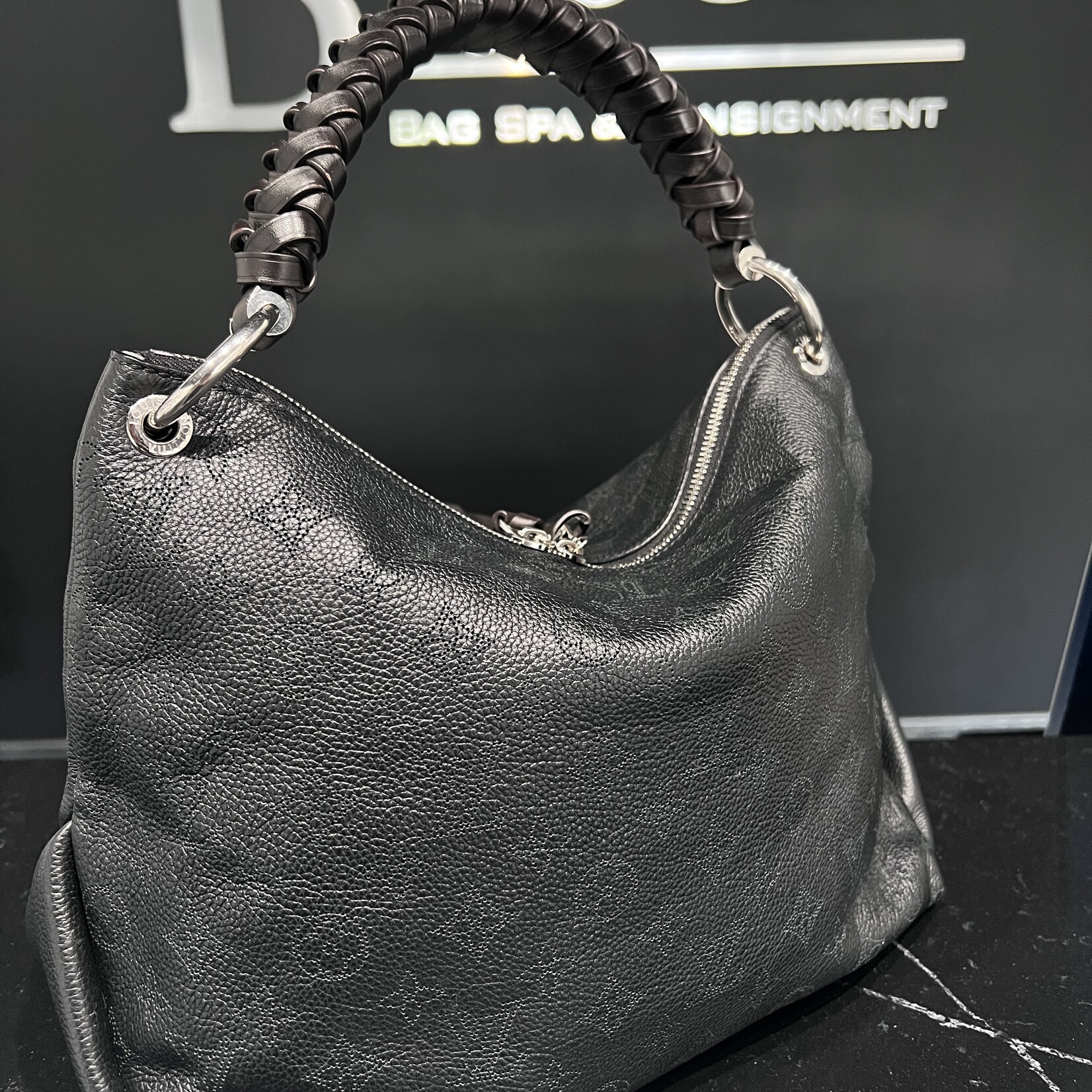 Louis Vuitton Louis Vuitton Mahina