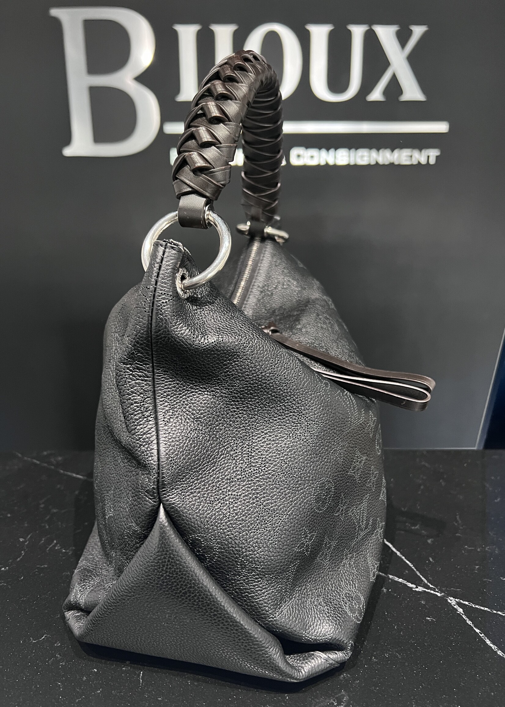 Louis Vuitton SOLD - Louis Vuitton Mahina