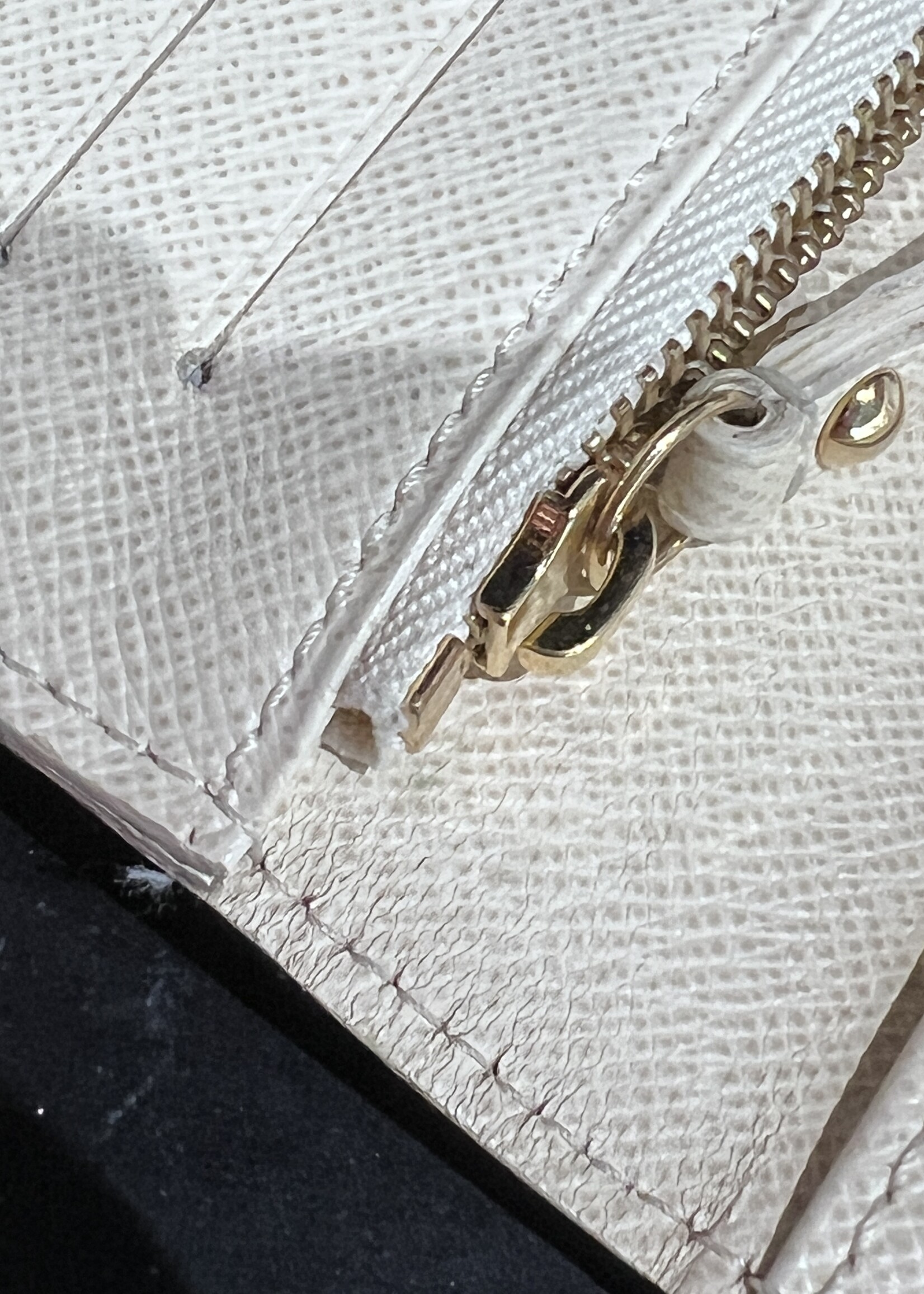 Louis Vuitton Louis Vuitton Insolite Wallet