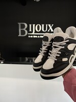 Gucci SOLD - Gucci Basket Demetra Sneakers 7.5 M/ 9.5 W