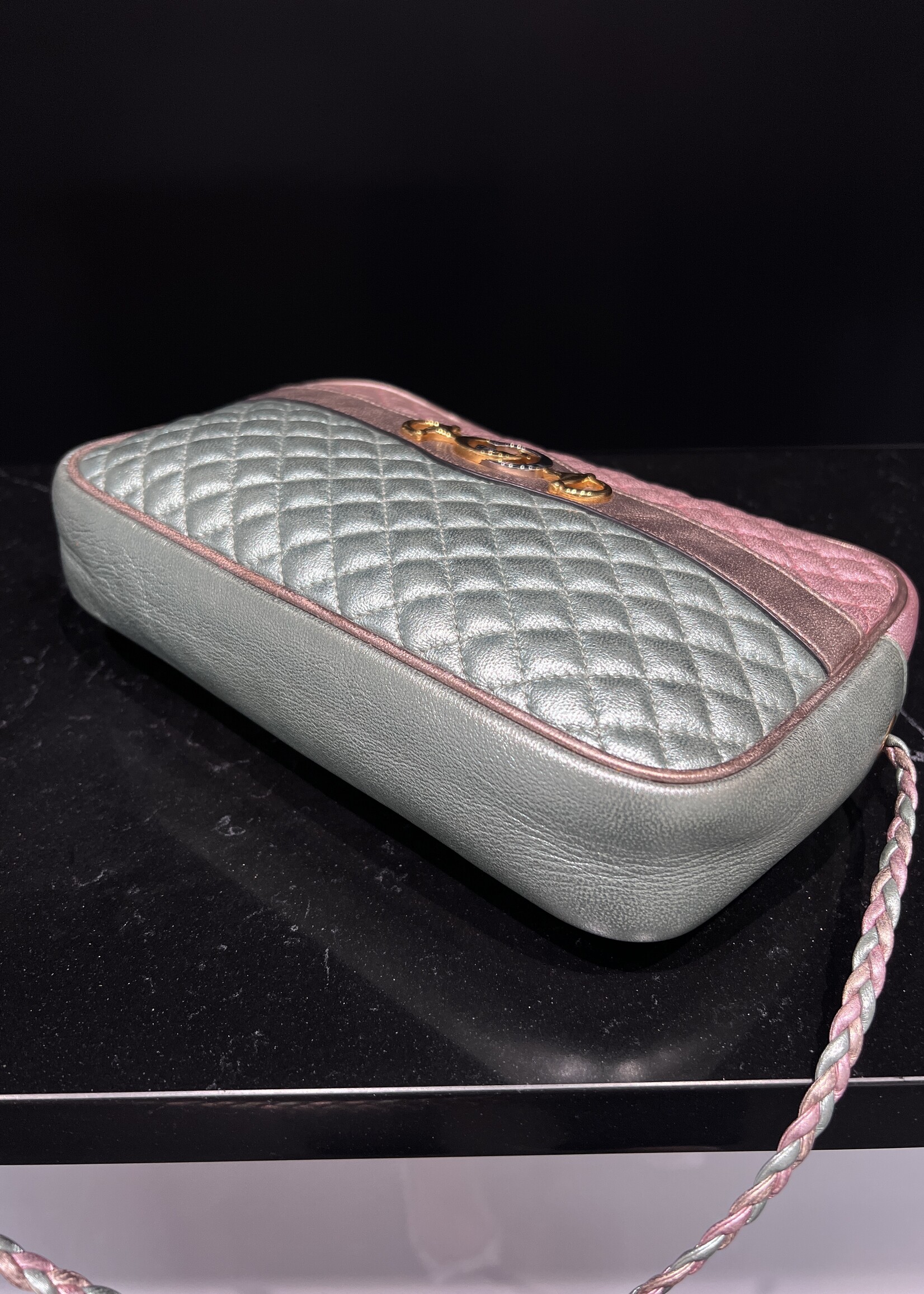 Gucci SOLD - Gucci Multicolor Metallic Trapunata Medium