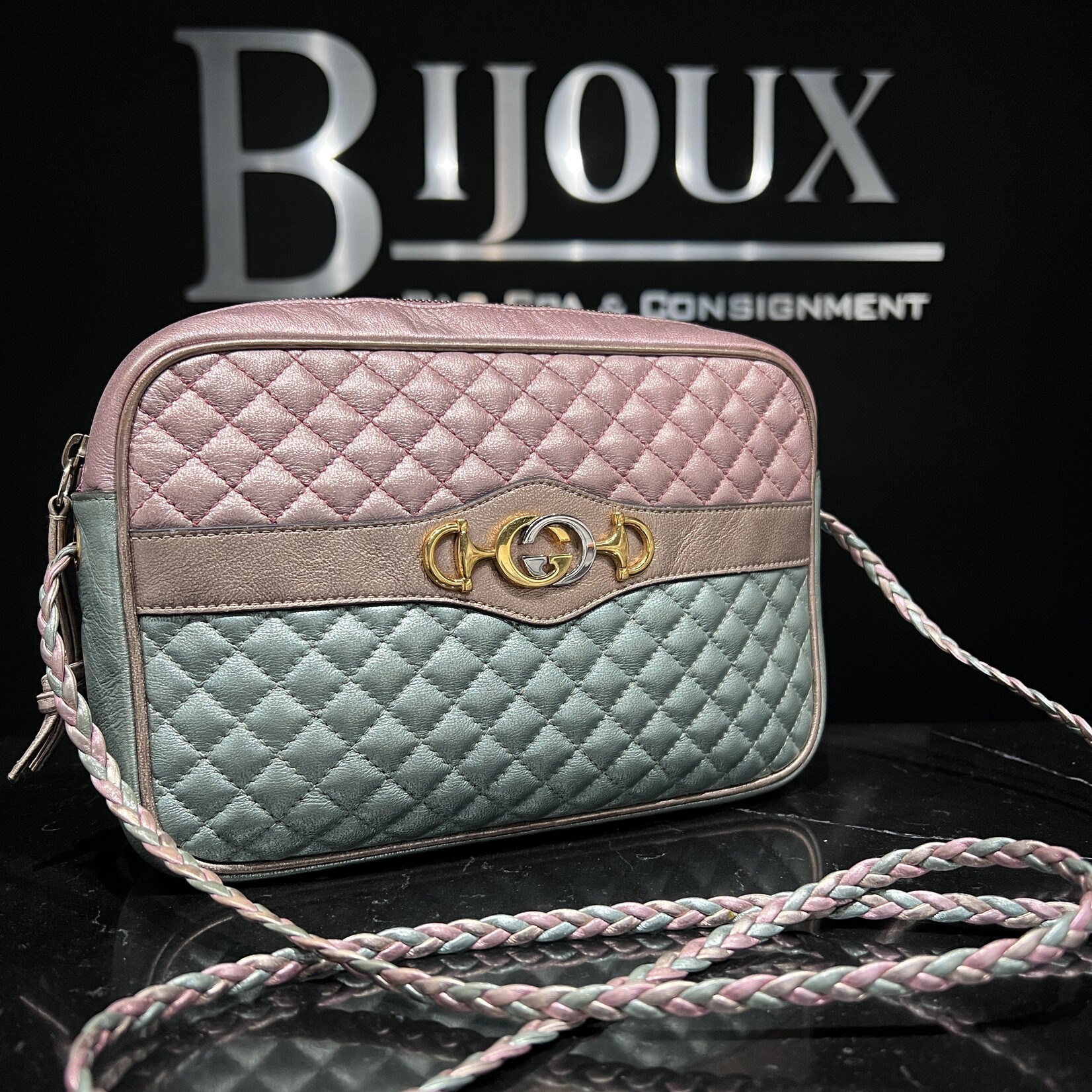 Gucci SOLD - Gucci Multicolor Metallic Trapunata Medium