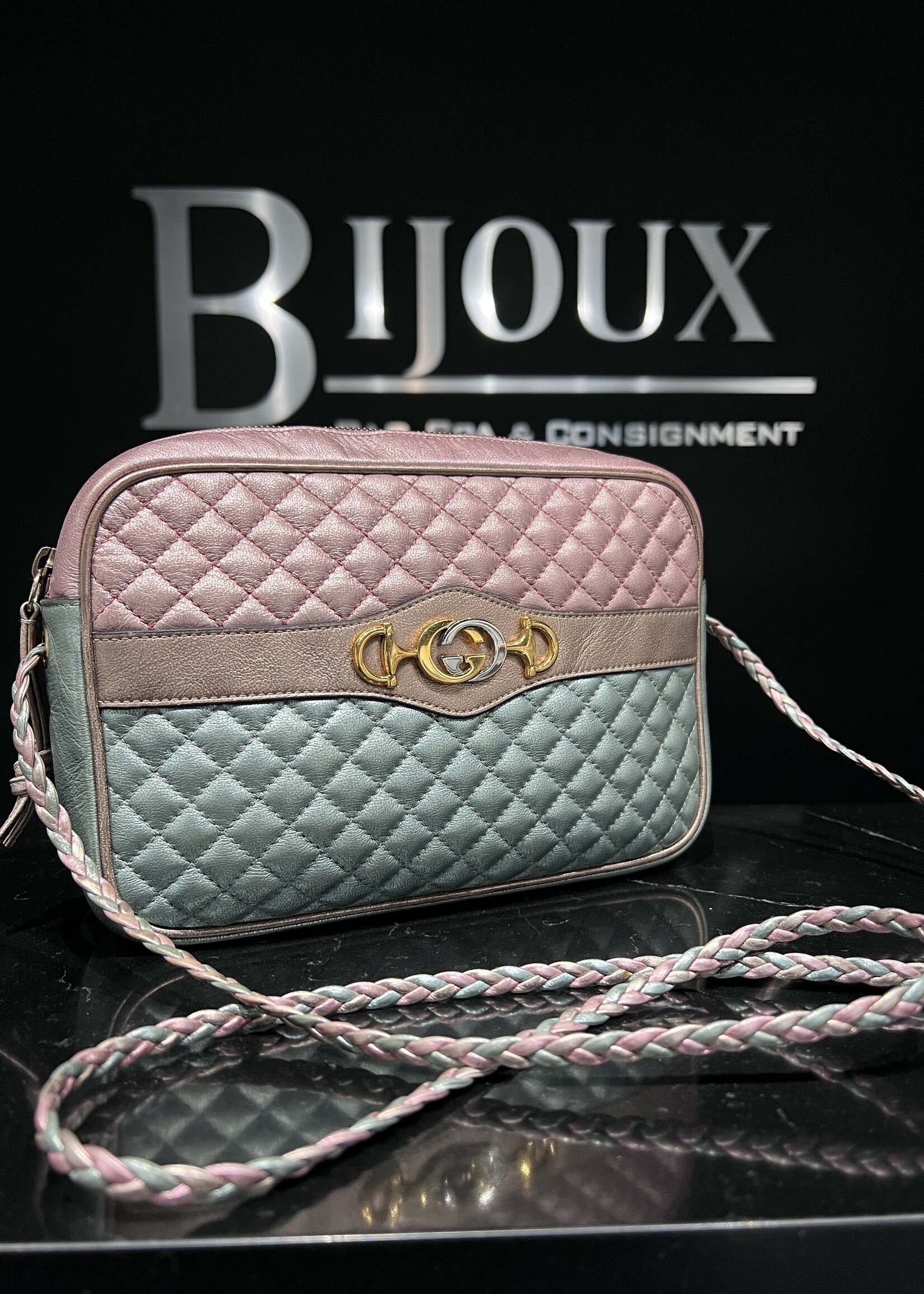 Gucci SOLD - Gucci Multicolor Metallic Trapunata Medium