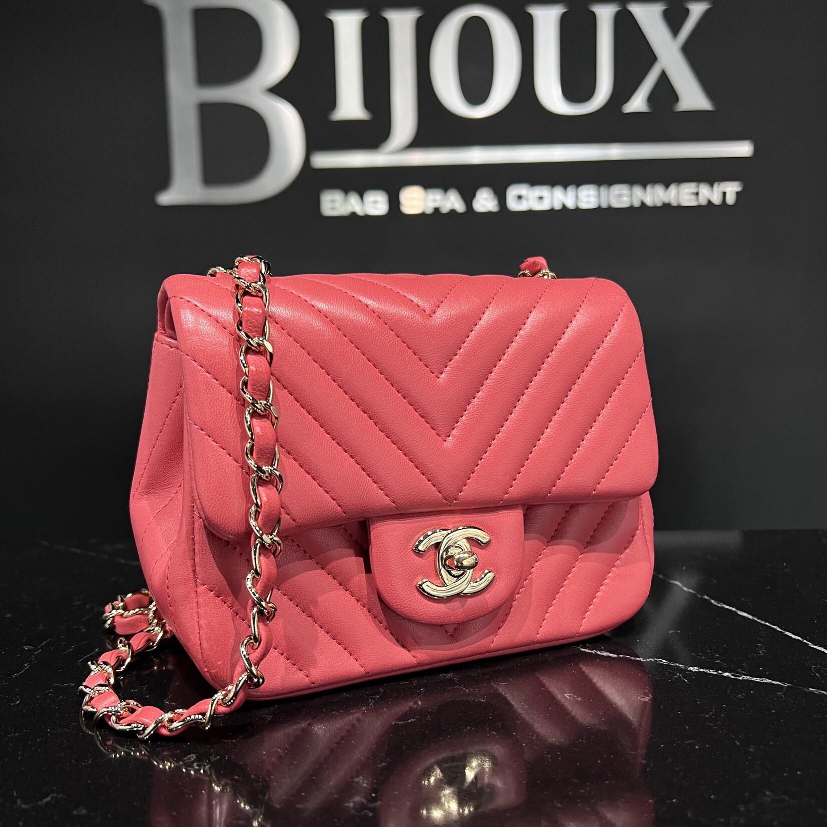 Chanel Chanel Square Chevron Mini Flap