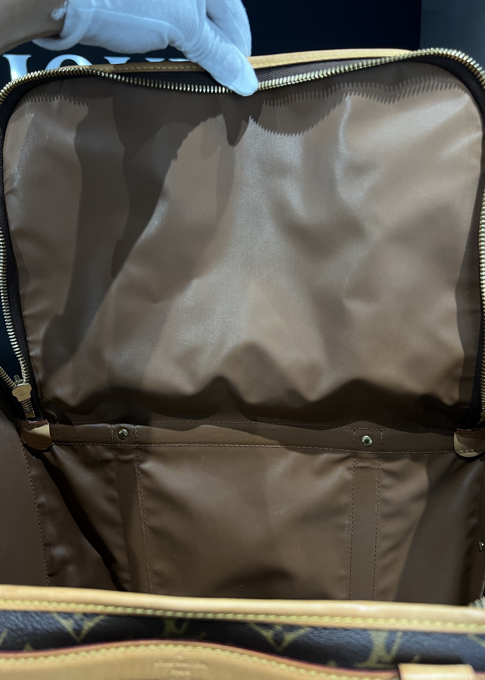 Louis Vuitton SOLD - Louis Vuitton Sac Chein 40