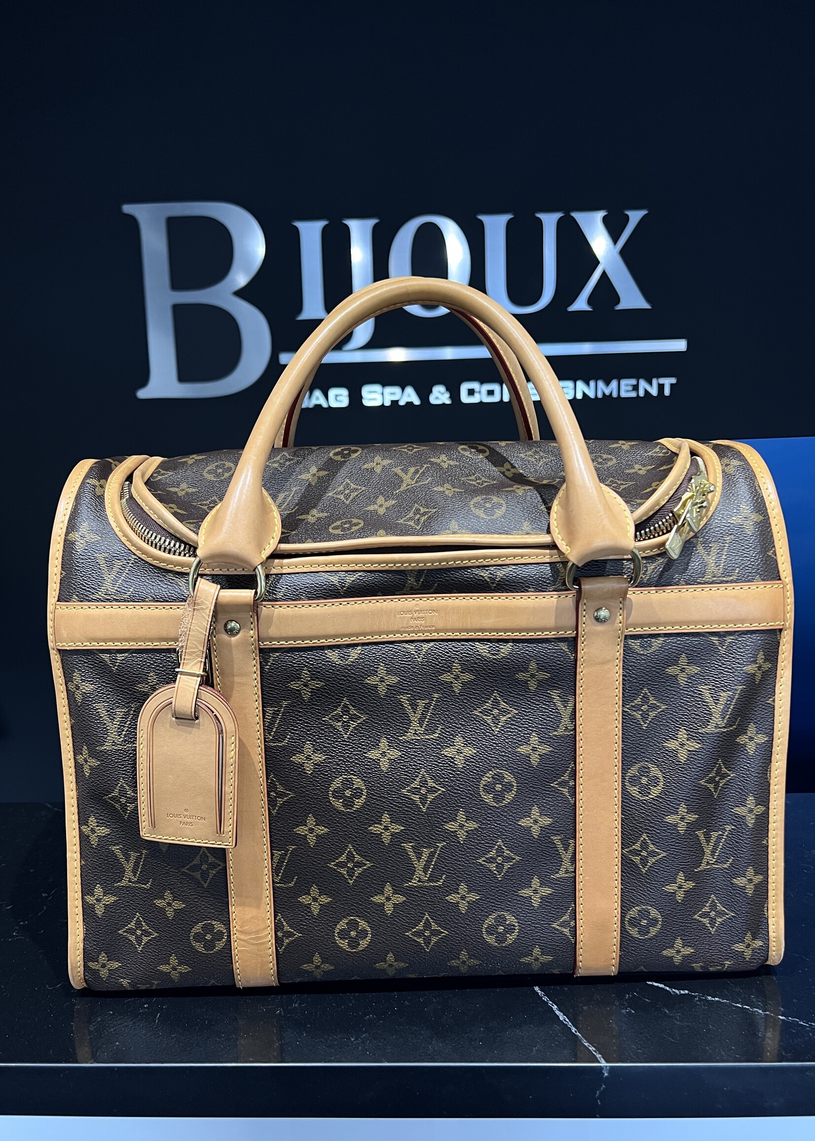 Louis Vuitton SOLD - Louis Vuitton Sac Chein 40