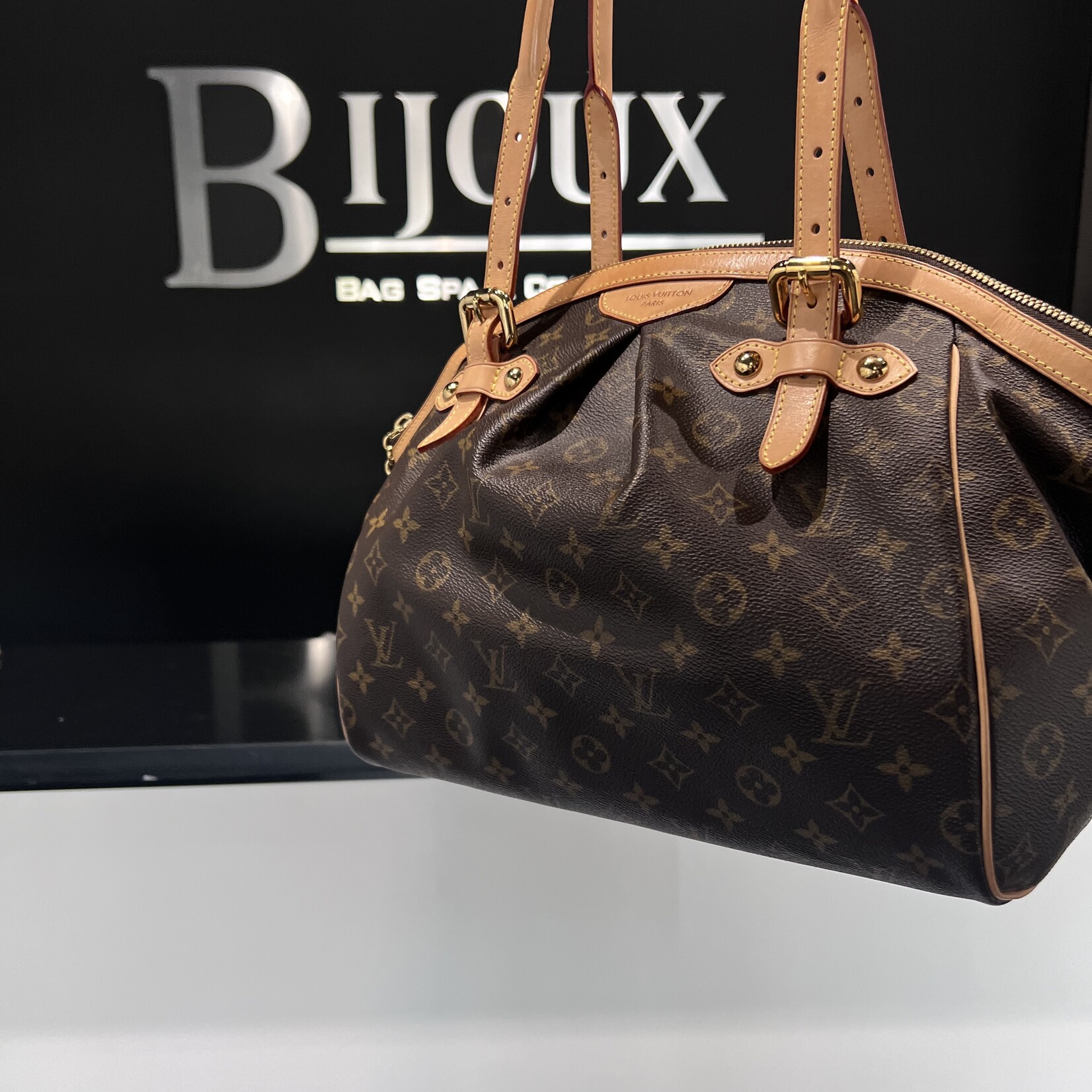 Louis Vuitton SOLD- Louis Vuitton Tivoli GM