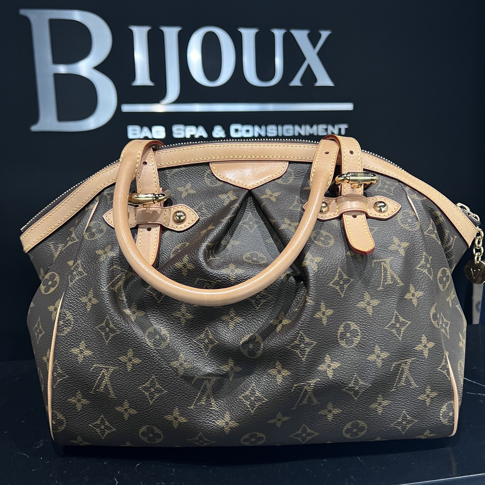 Louis Vuitton SOLD- Louis Vuitton Tivoli GM