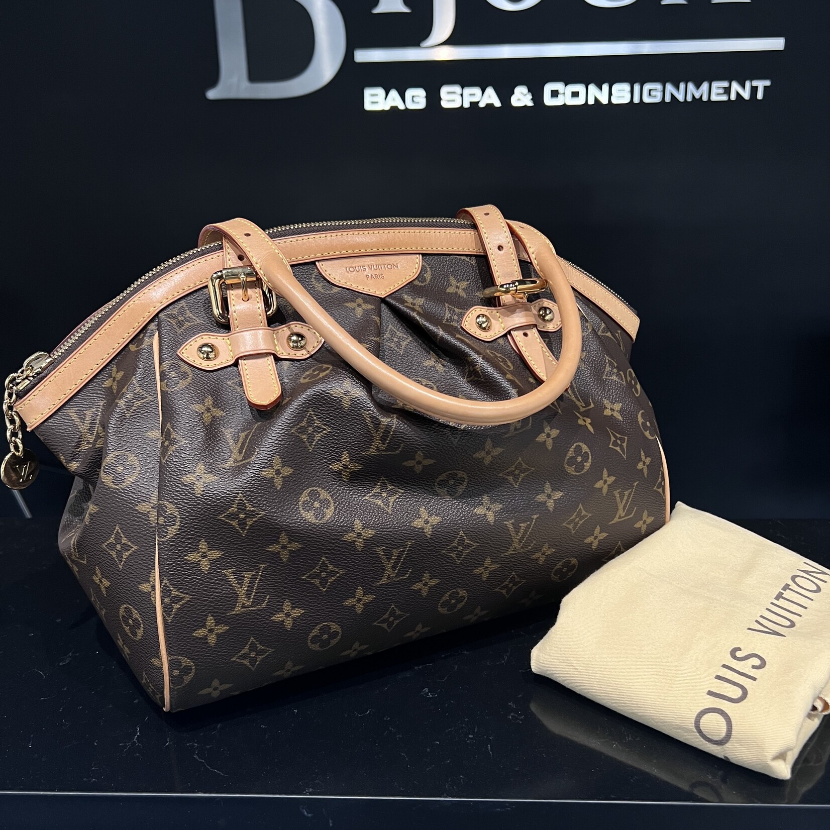 Louis Vuitton SOLD- Louis Vuitton Tivoli GM
