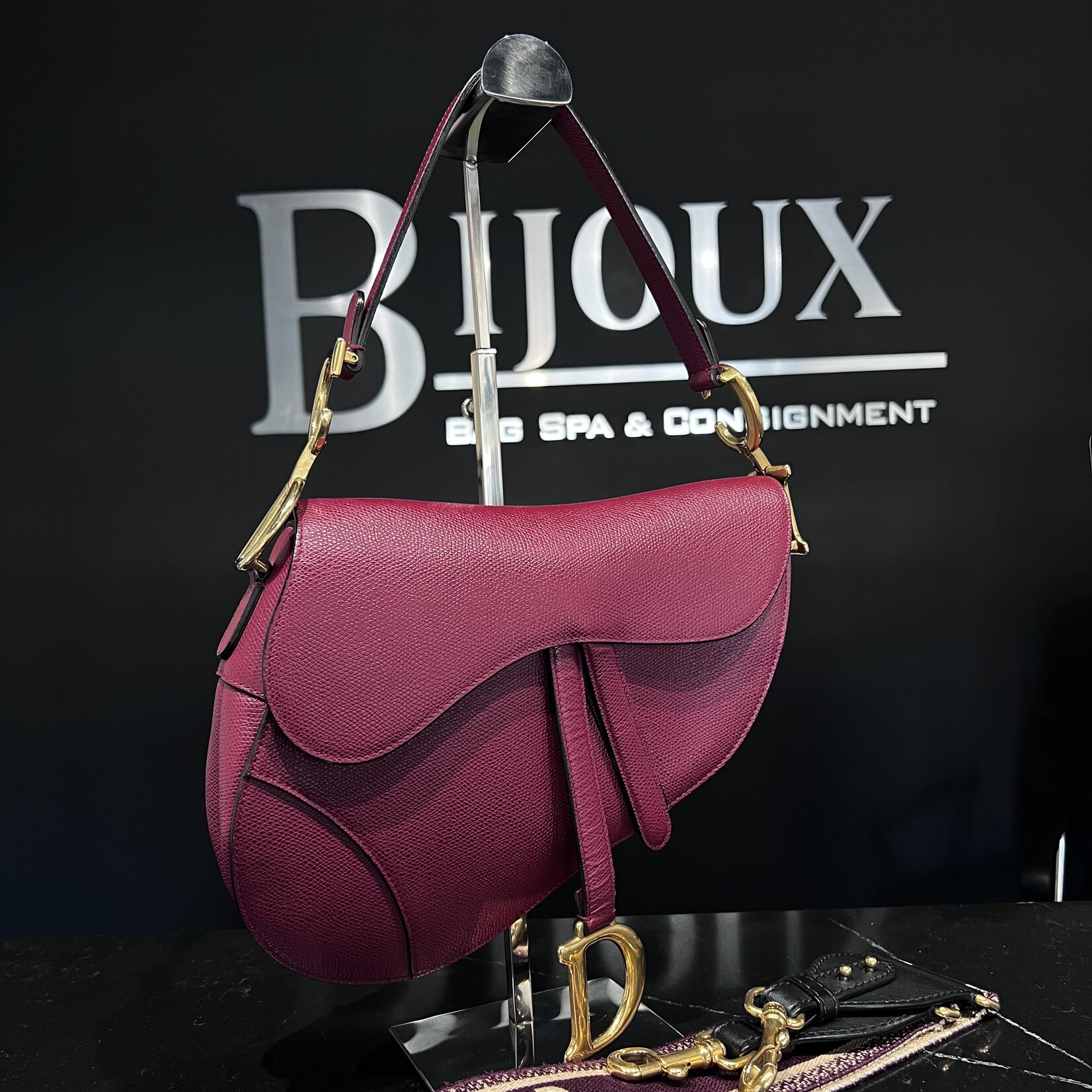 Dior saddle bag burgundy hotsell