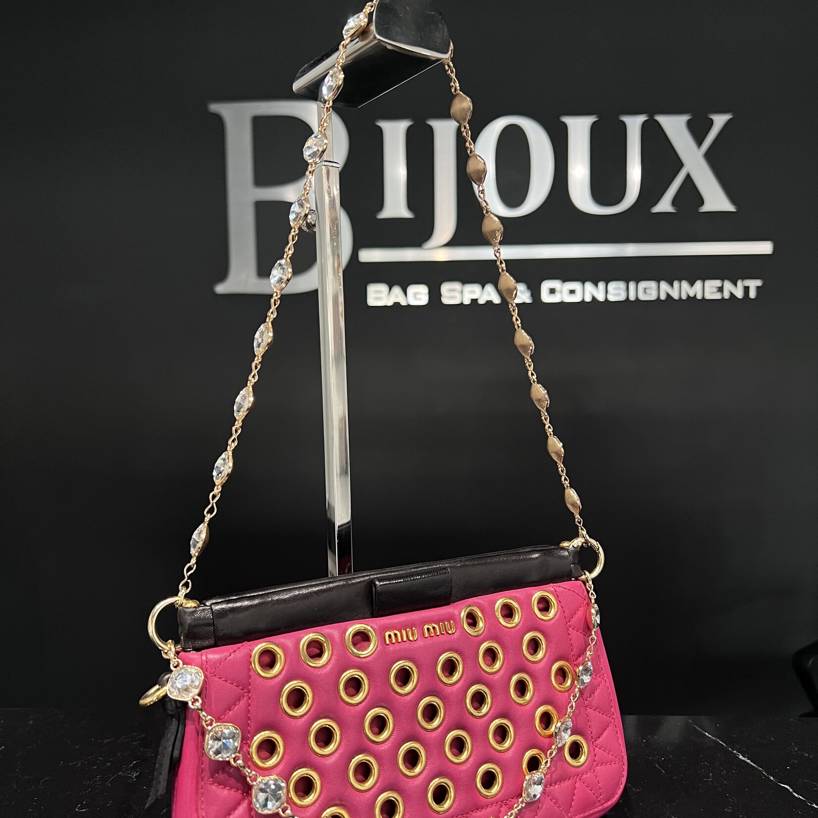 Miu MIu Miu Miu Eyelet Clutch