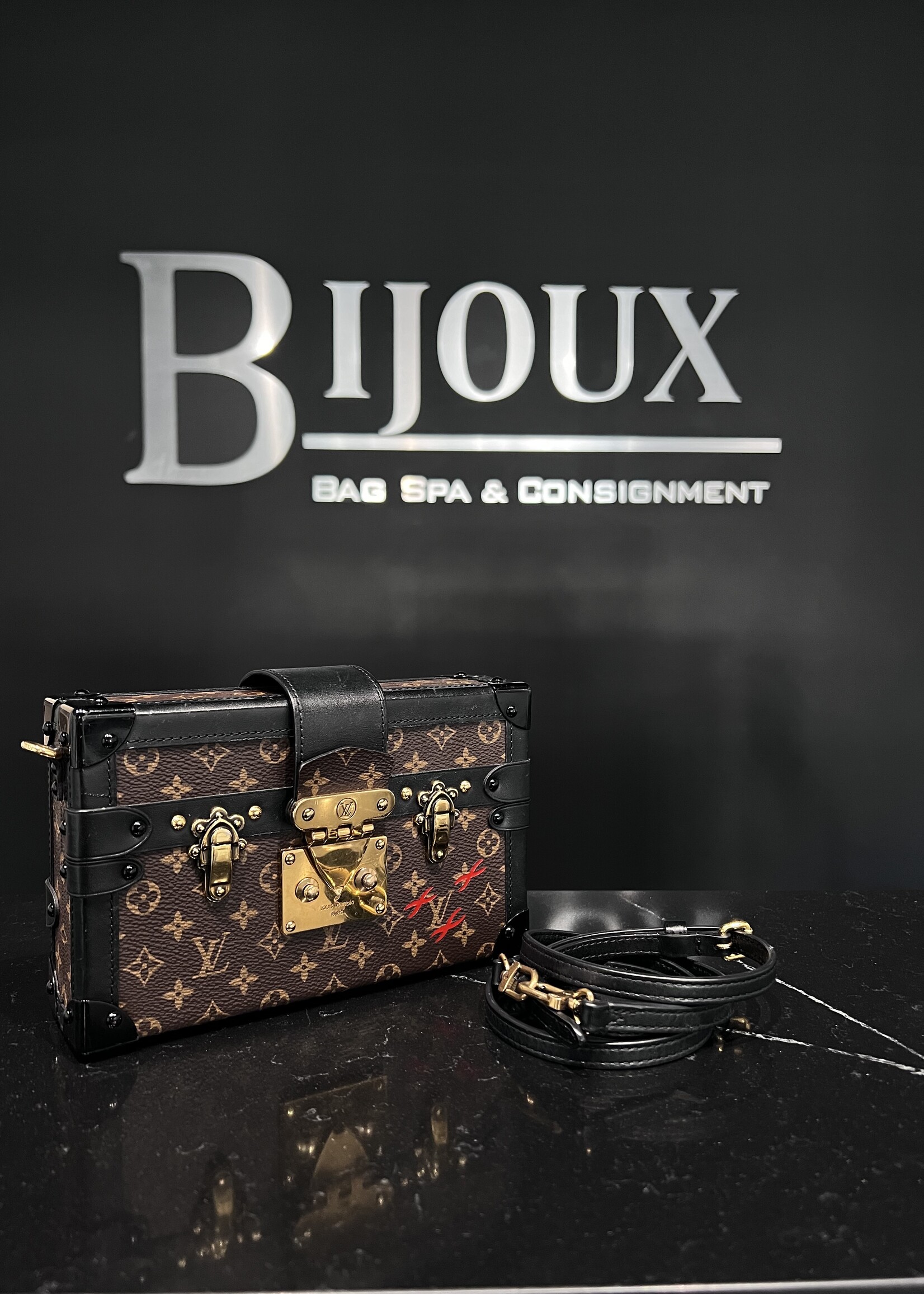 Louis Vuitton SOLD- Louis Vuitton Petite Malle