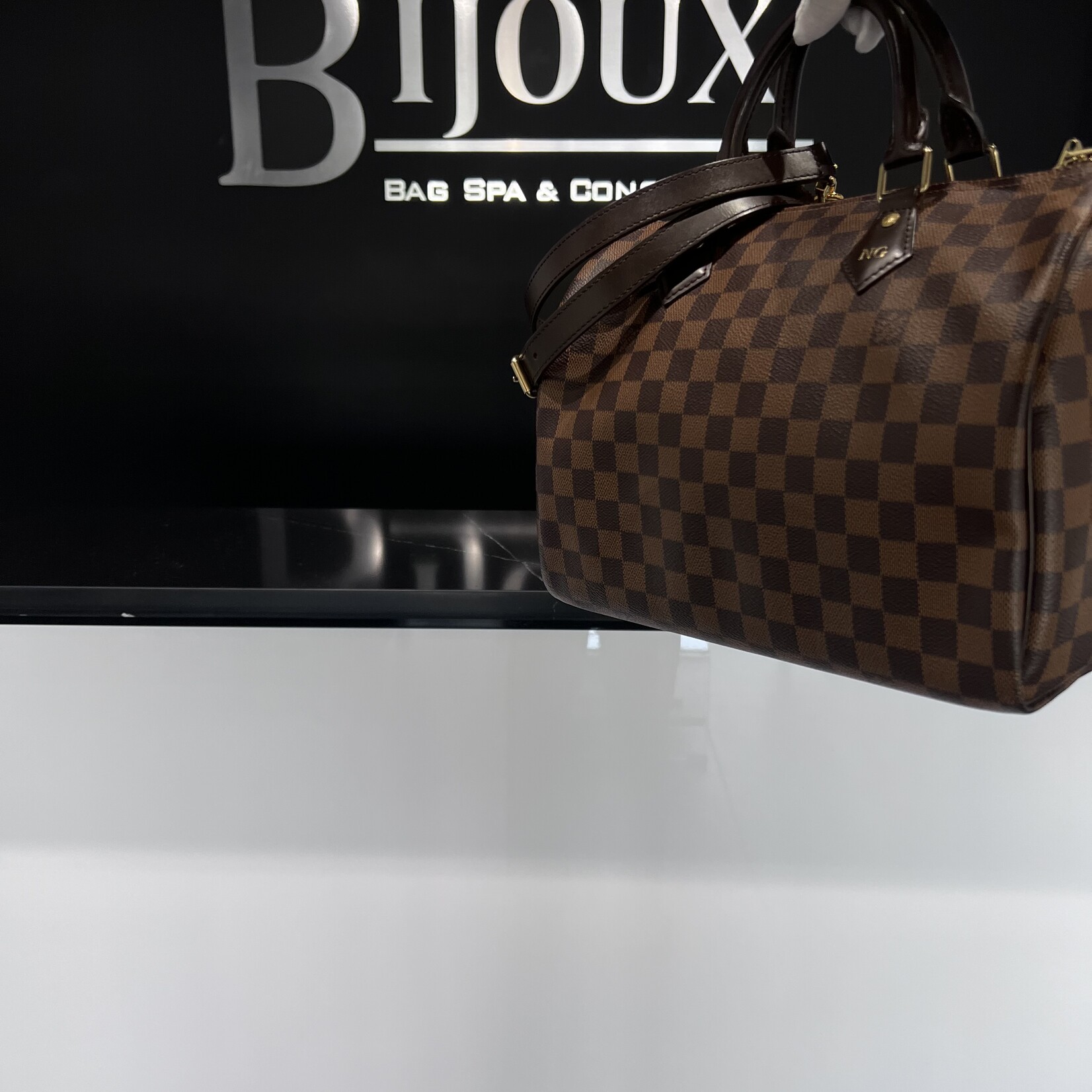 Louis Vuitton SOLD- Louis Vuitton Damier Ebene Speedy 30 Bandouliere