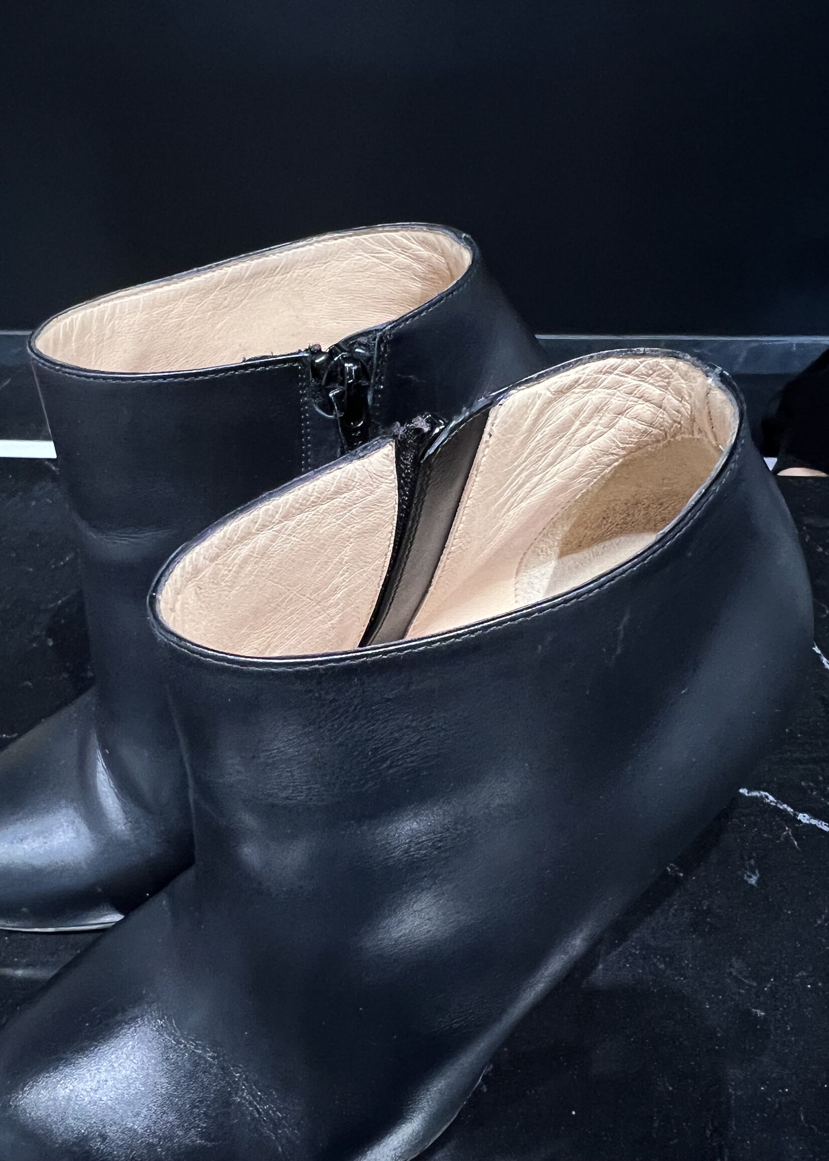 Christian Louboutin Christian Louboutin Bella Calf 100 Boots - 37