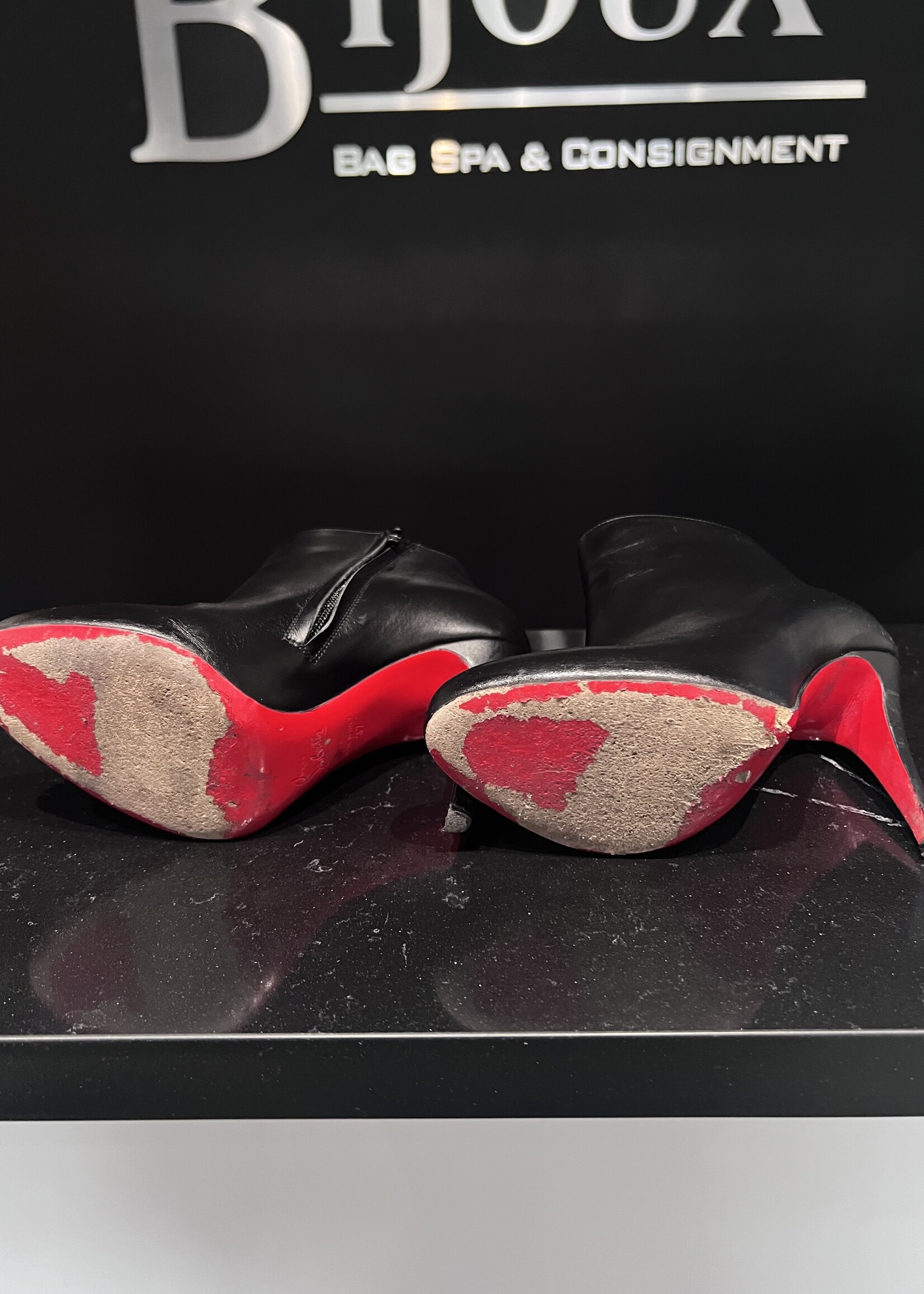 Christian Louboutin Christian Louboutin Bella Calf 100 Boots - 37