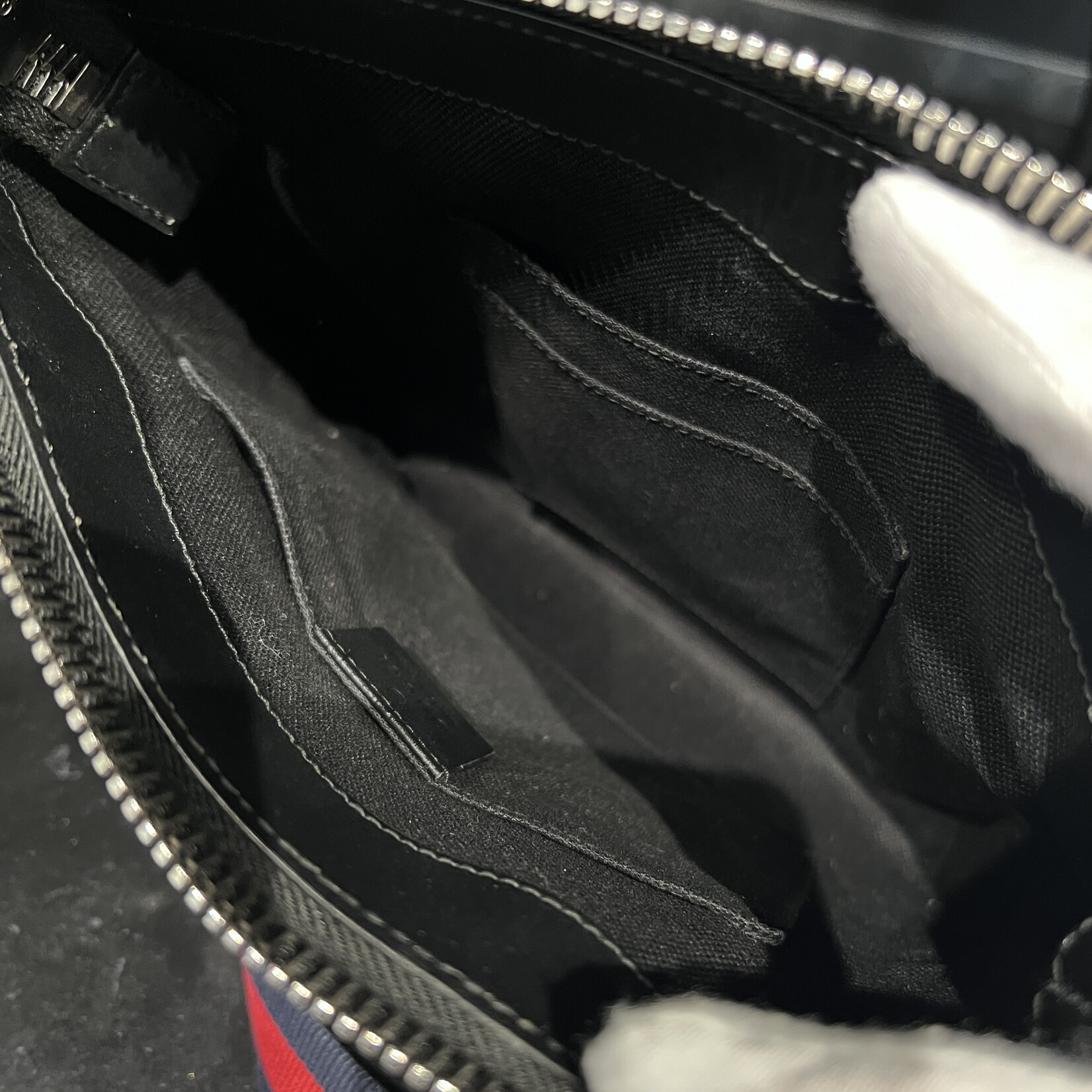 Gucci SOLD- Gucci Messenger