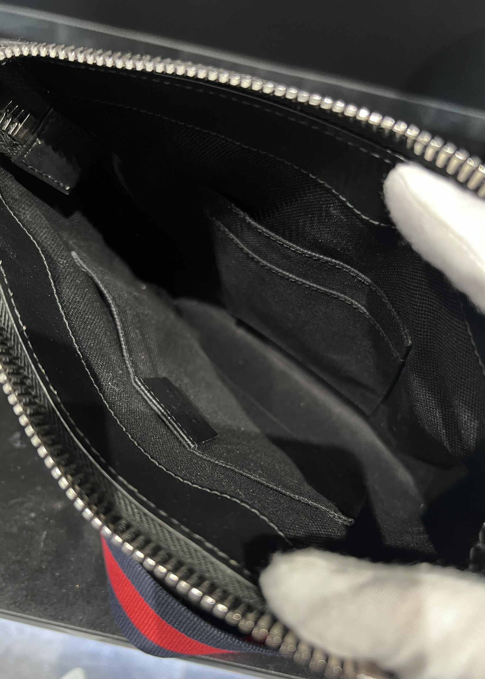 Gucci SOLD- Gucci Messenger