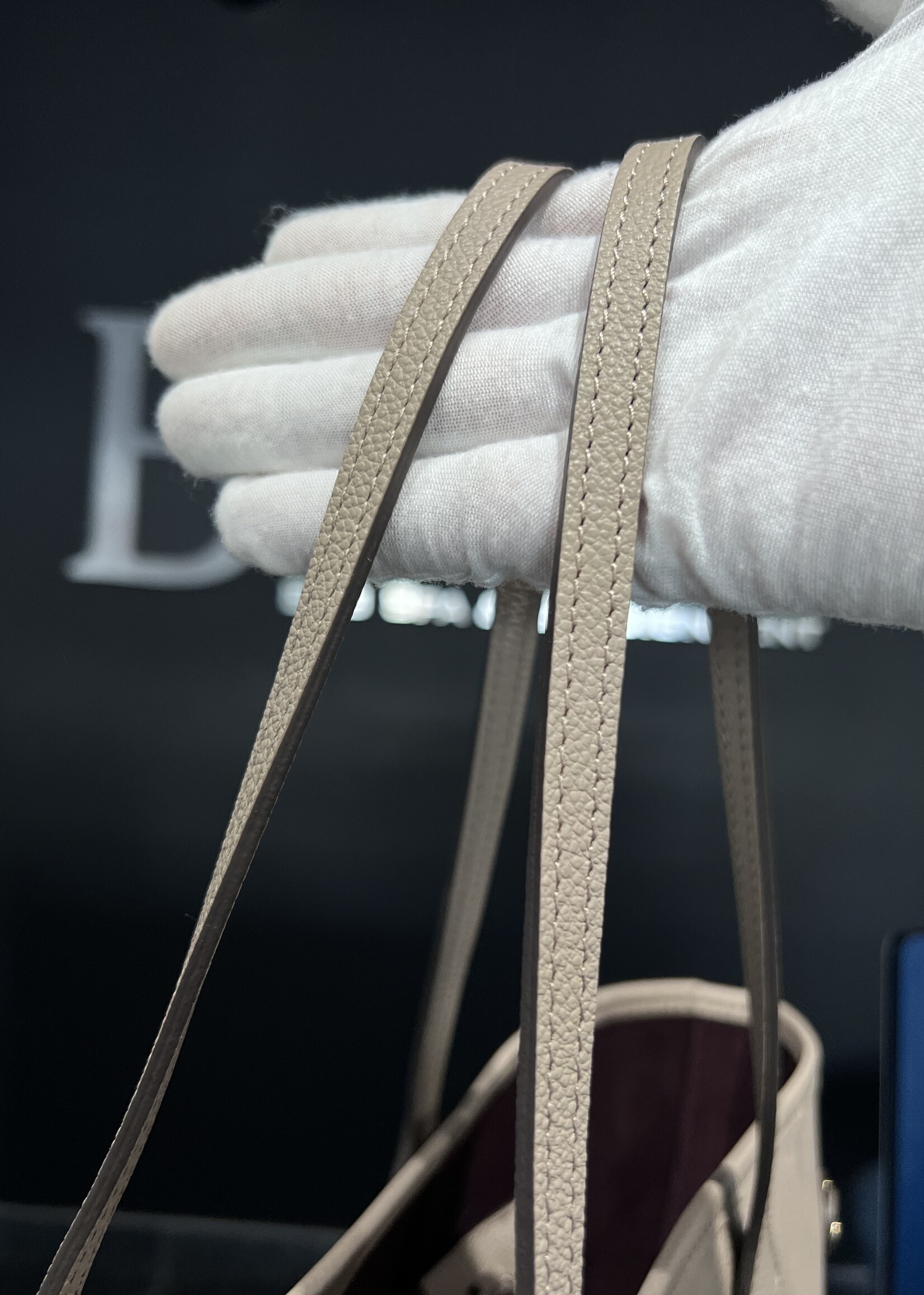 Louis Vuitton SOLD- Louis Vuitton Neverfull MM Turtledove