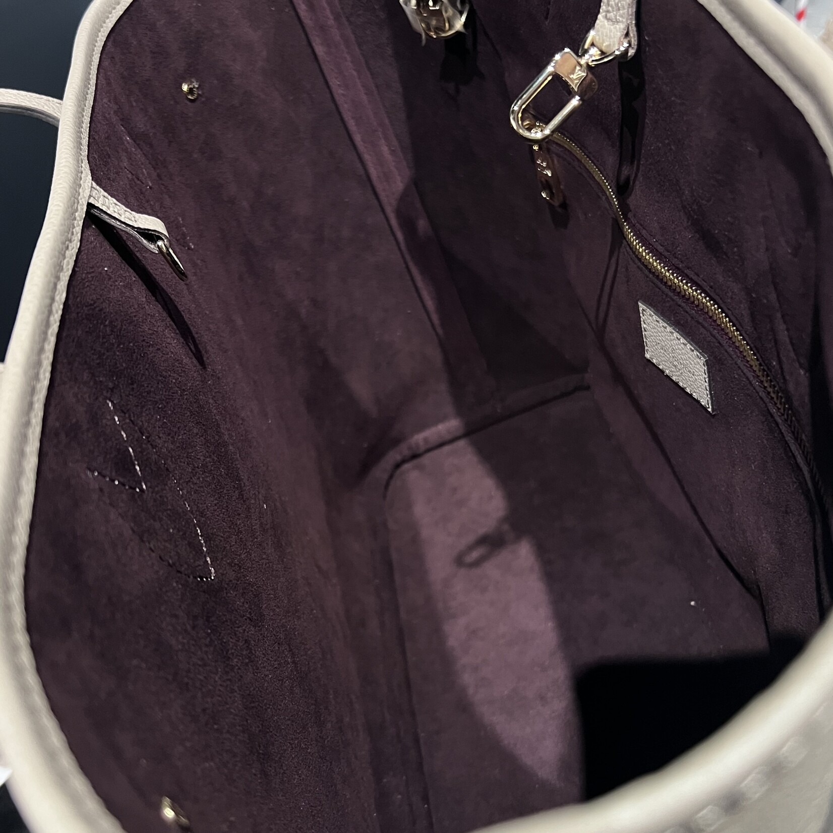 Louis Vuitton SOLD- Louis Vuitton Neverfull MM Turtledove