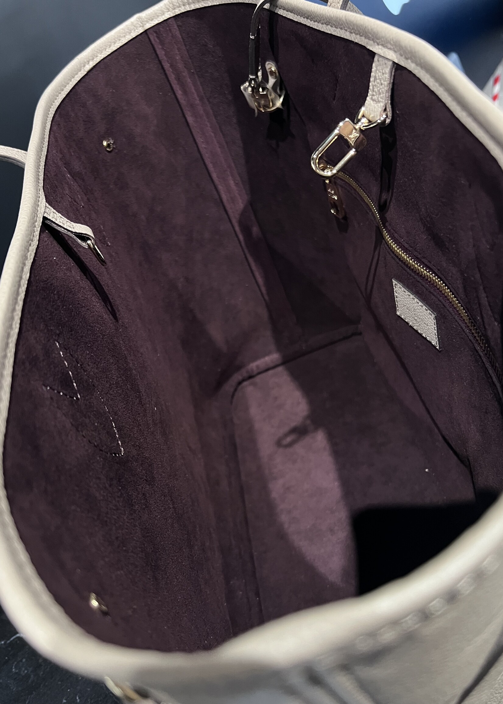 Louis Vuitton SOLD- Louis Vuitton Neverfull MM Turtledove