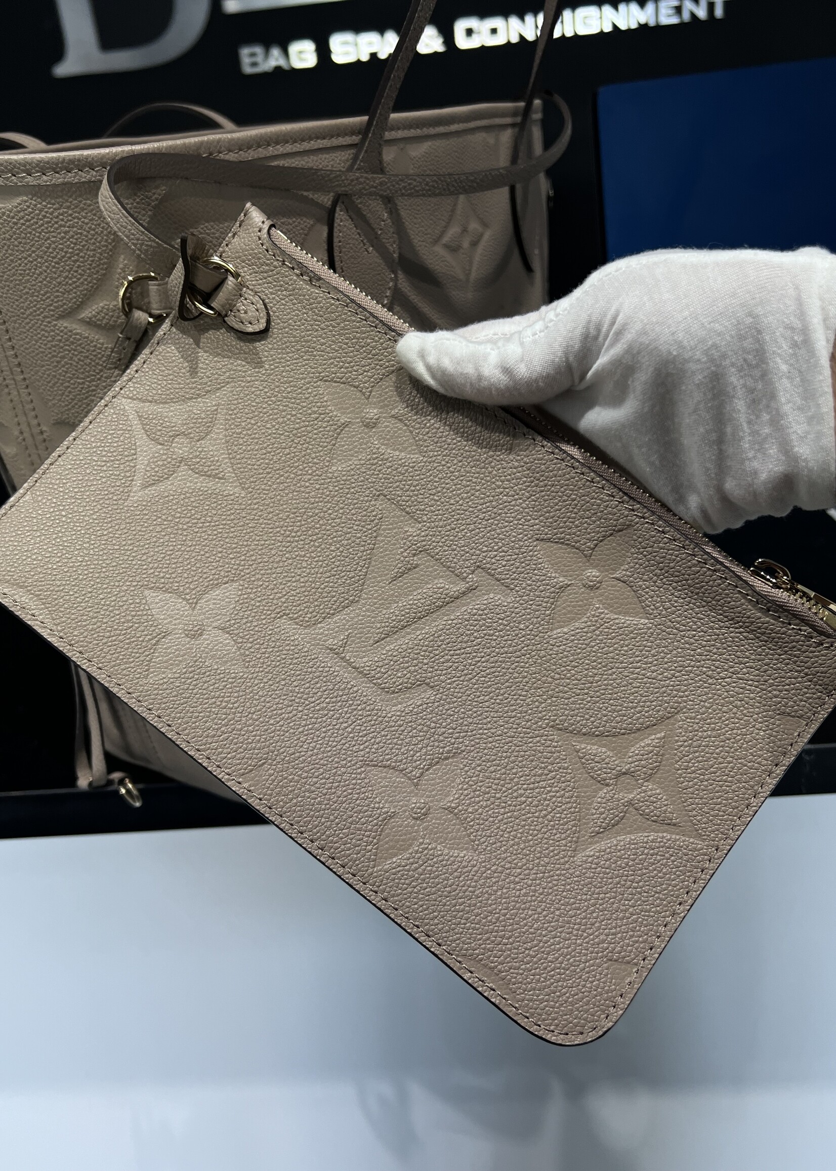 Louis Vuitton SOLD- Louis Vuitton Neverfull MM Turtledove