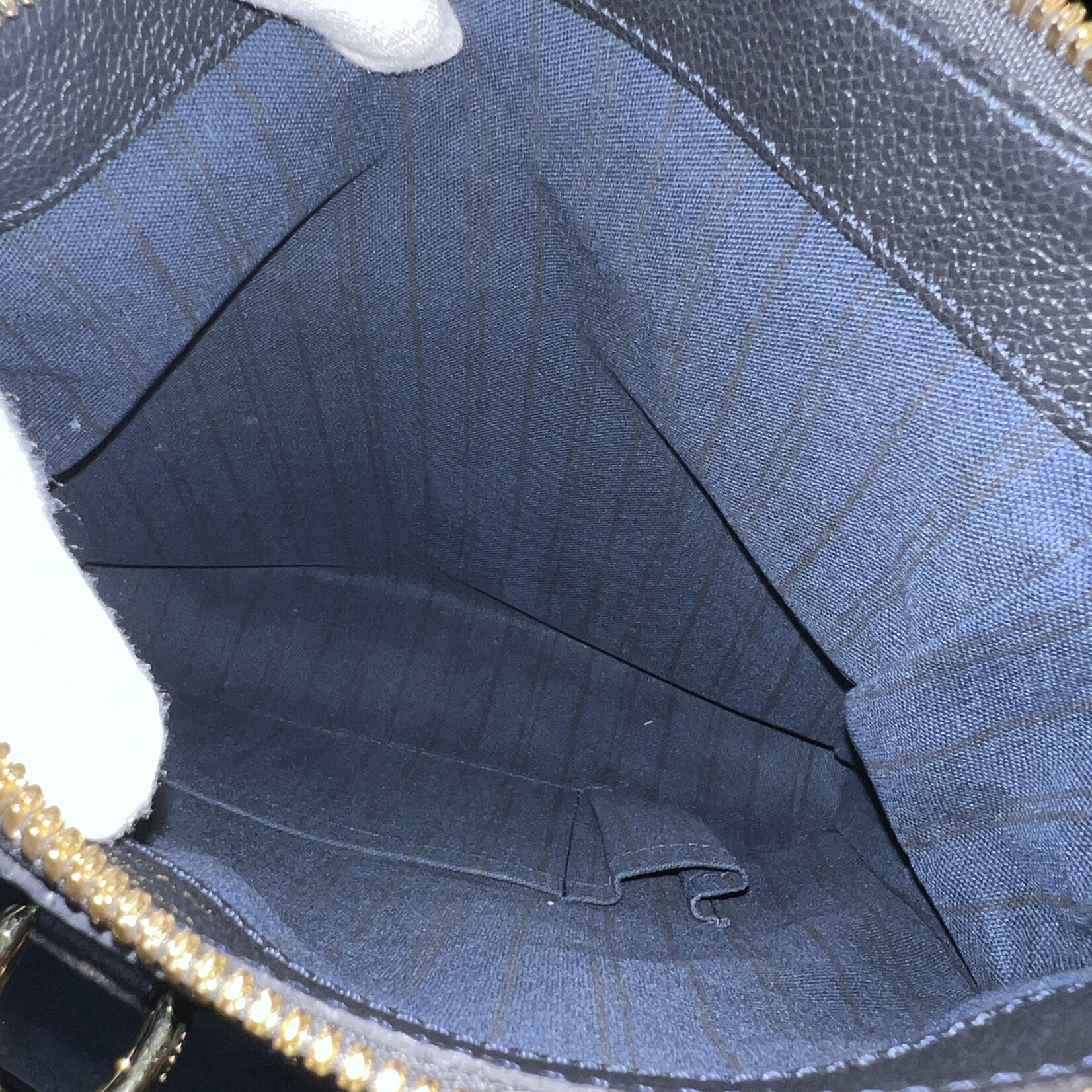 Louis Vuitton SOLD- Louis Vuitton Petillante Navy Clutch