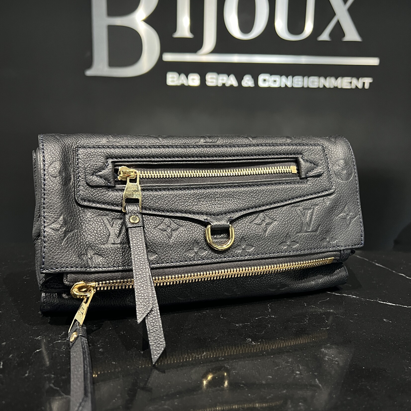 Louis Vuitton SOLD- Louis Vuitton Petillante Navy Clutch