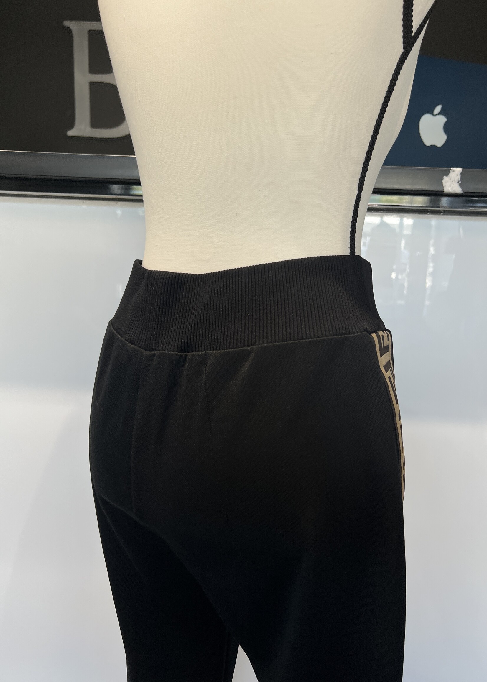 Fendi Fendi Sweatpants (US 4)