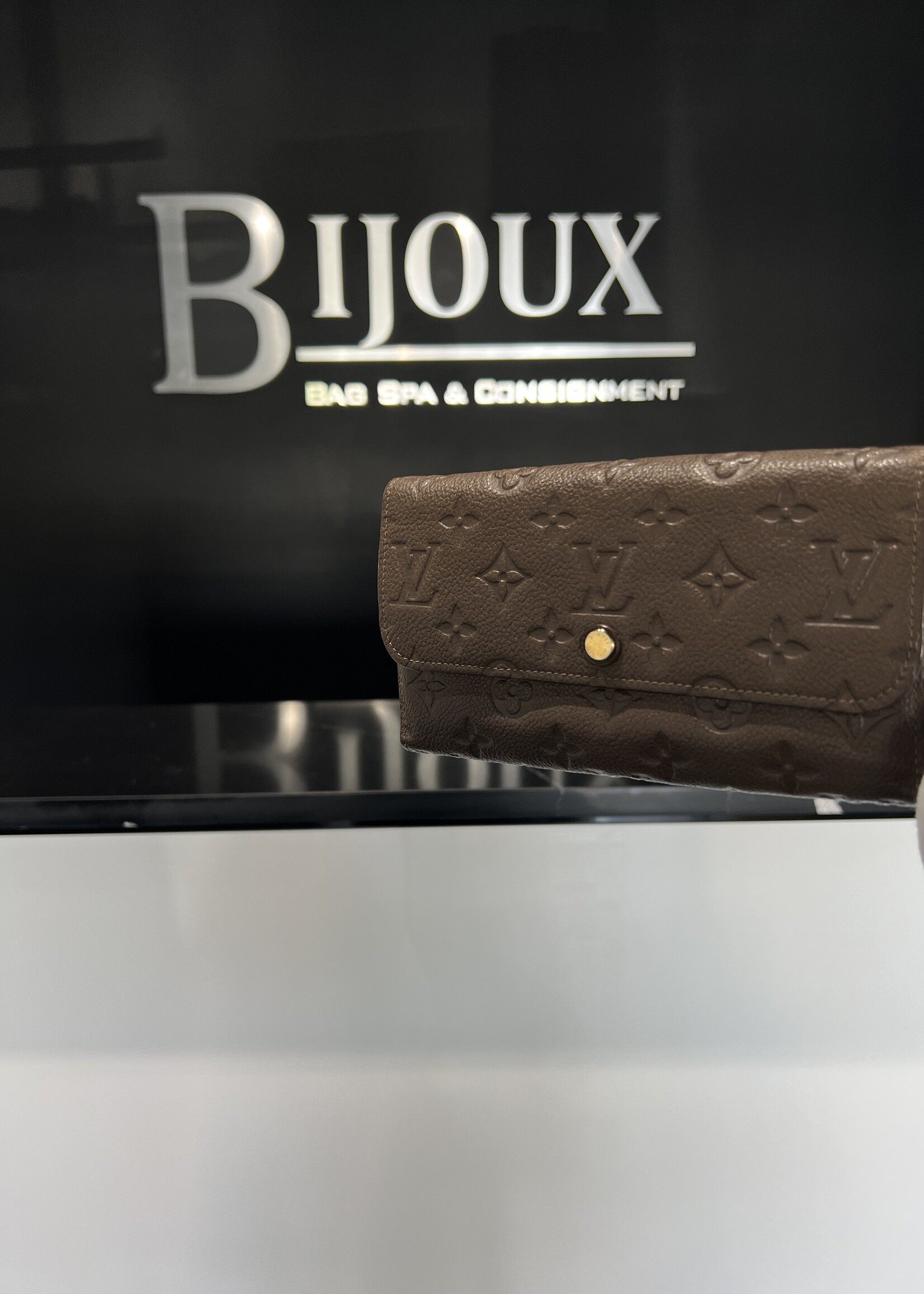 Louis Vuitton SOLD- Louis Vuitton Monogram Virtuose Wallet