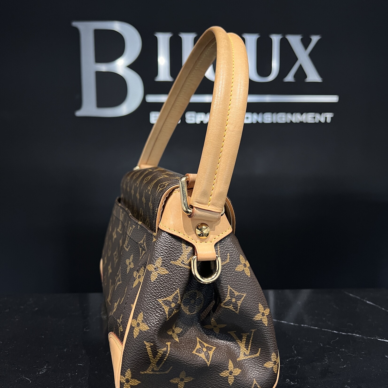 Louis Vuitton Louis Vuitton Beverly