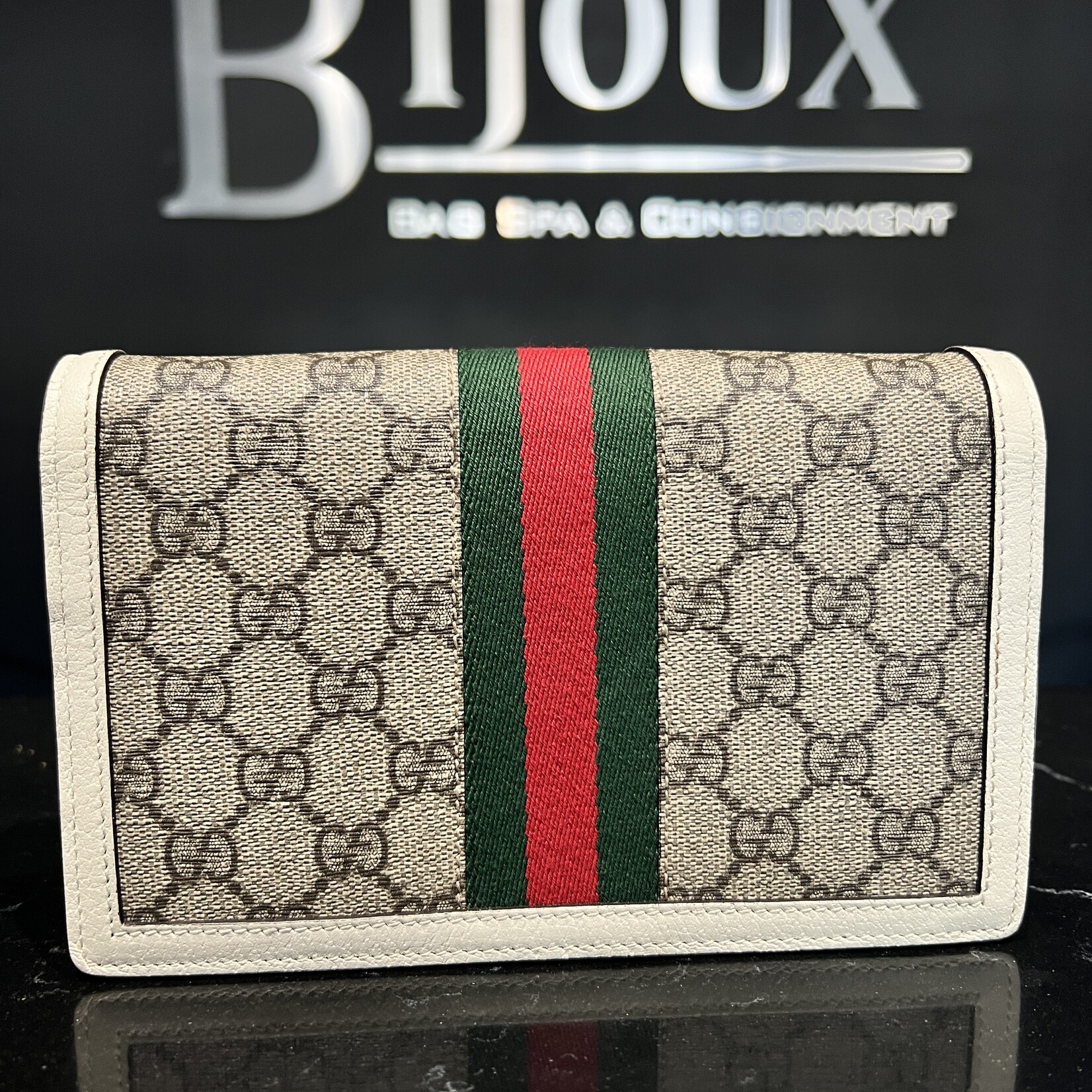 Gucci Queen Bee Margaret WOC Bijoux Bag Spa Consignment