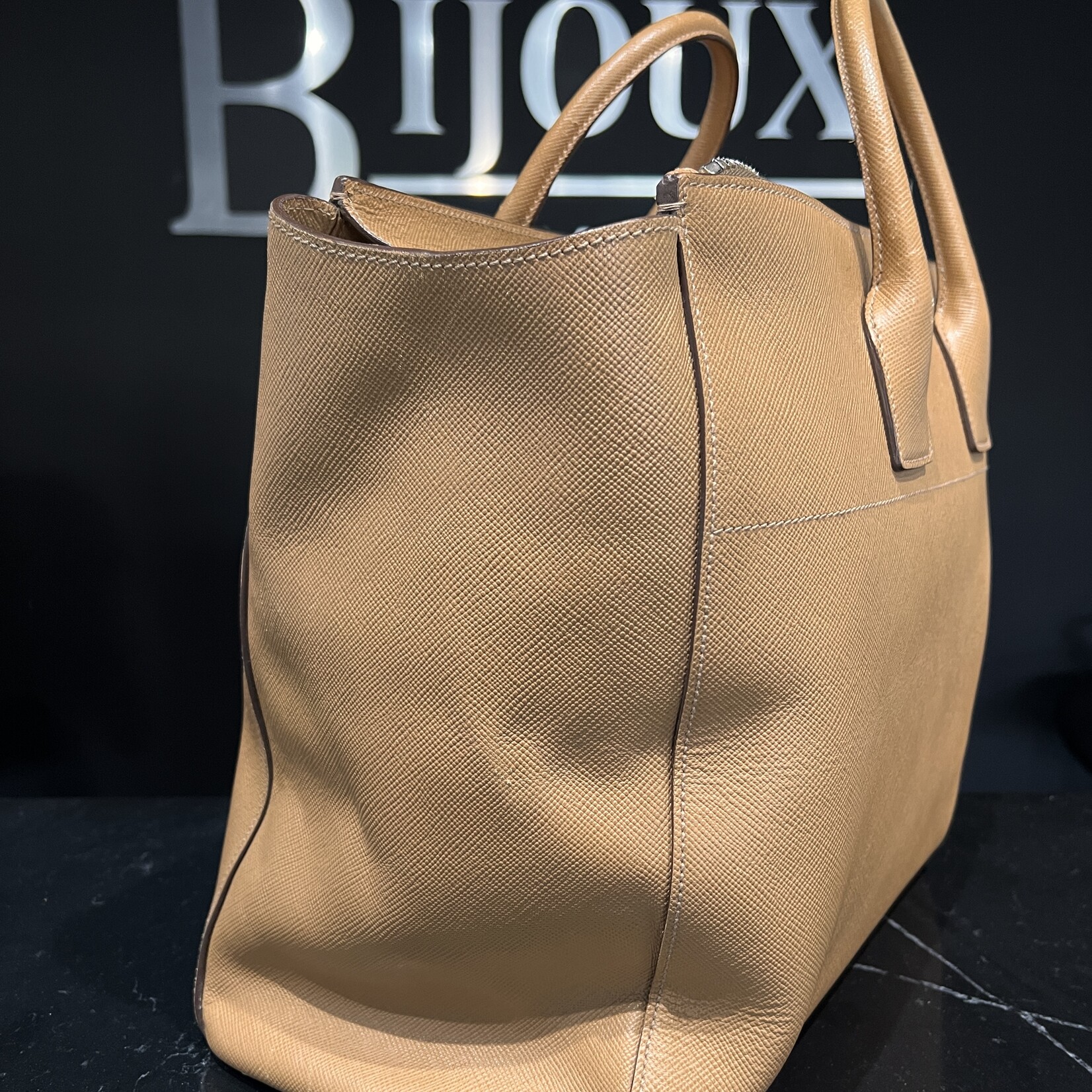Prada SOLD - Prada Cuir Tote