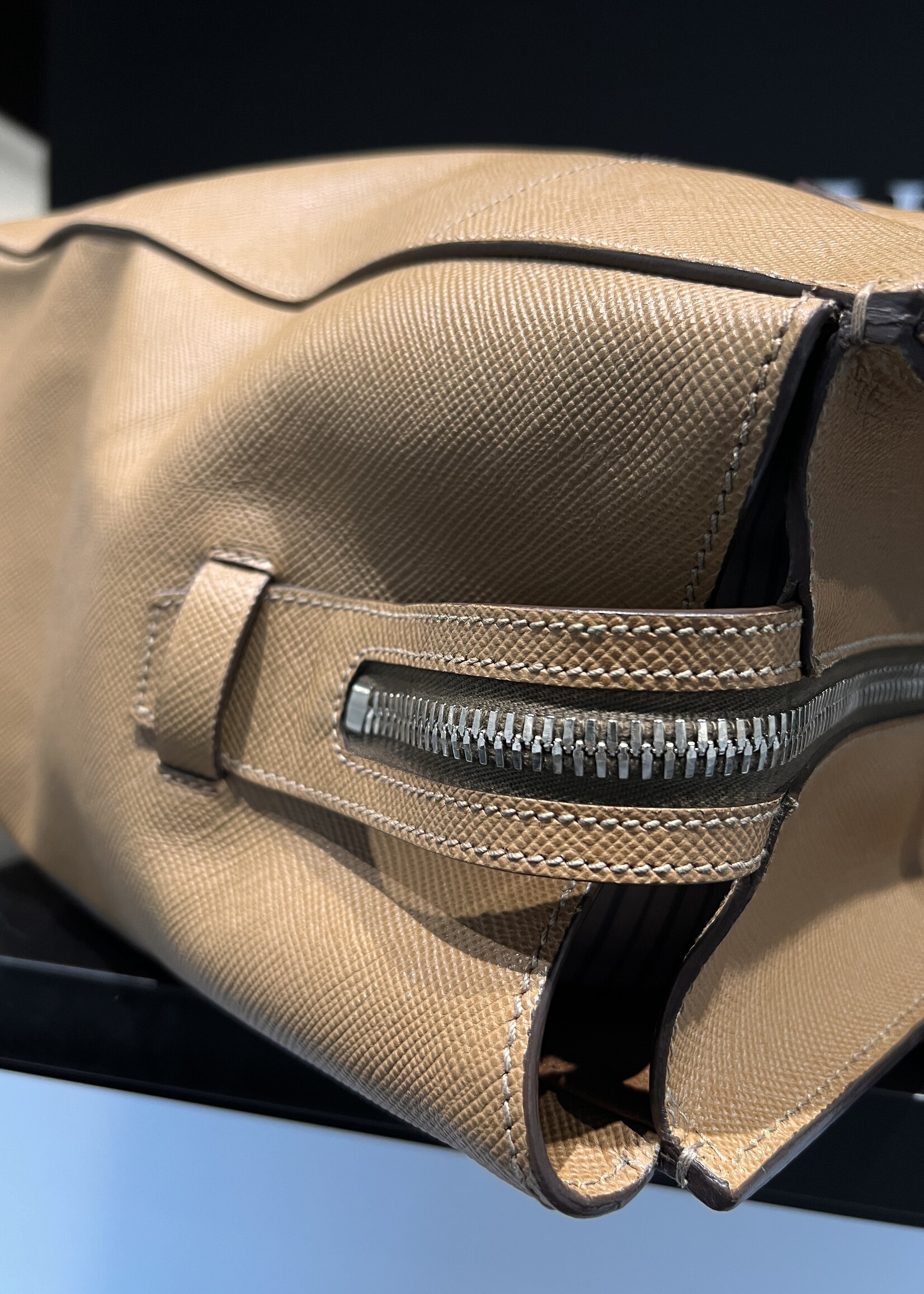 Prada SOLD - Prada Cuir Tote