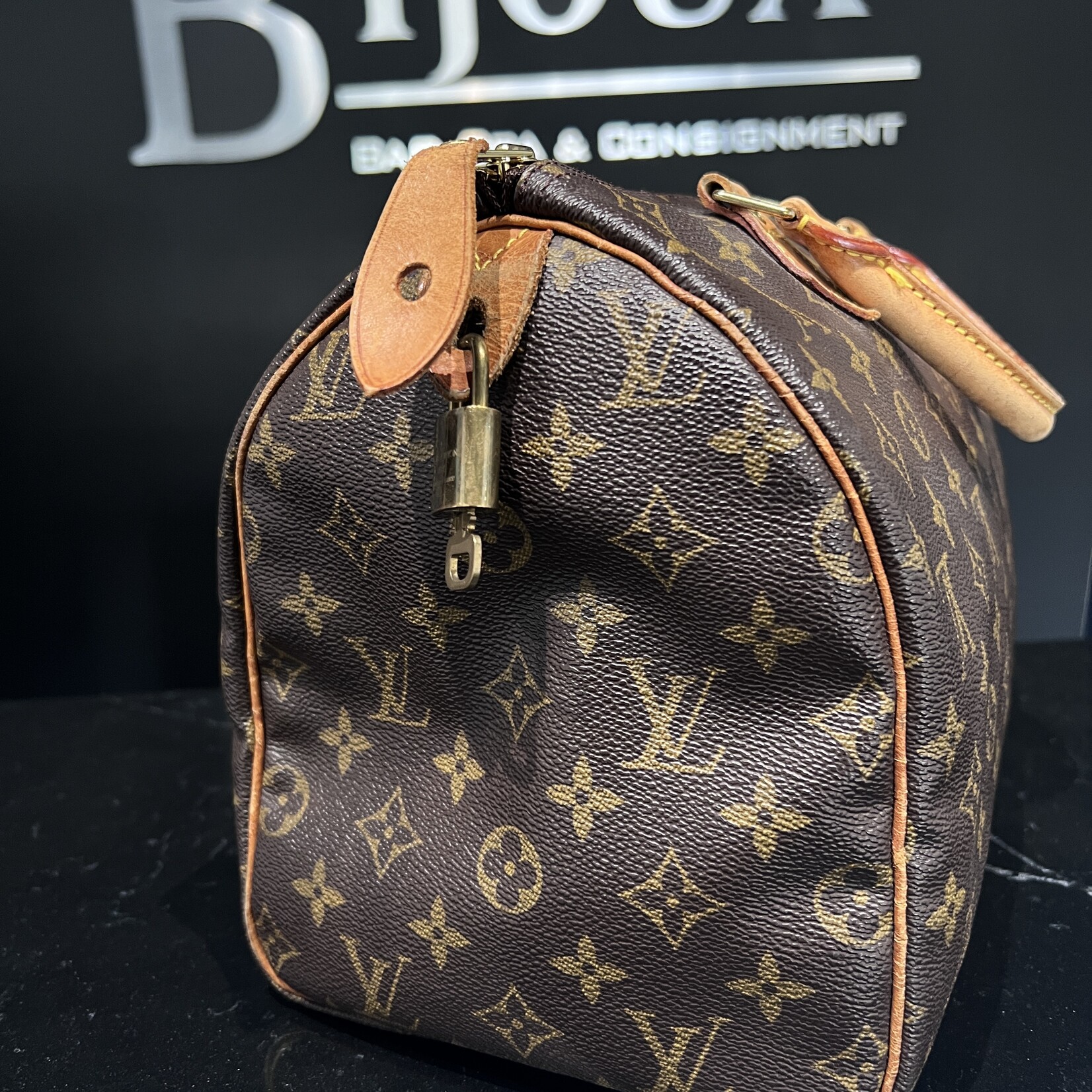 Louis Vuitton SOLD- Louis Vuitton Speedy 30 Monogram
