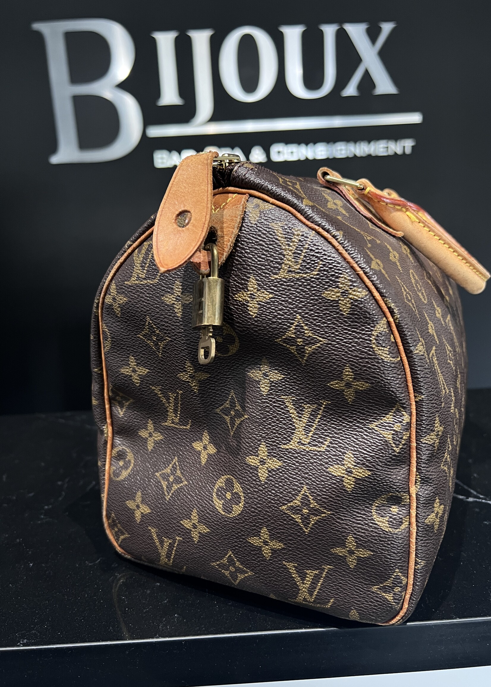 Louis Vuitton SOLD- Louis Vuitton Speedy 30 Monogram