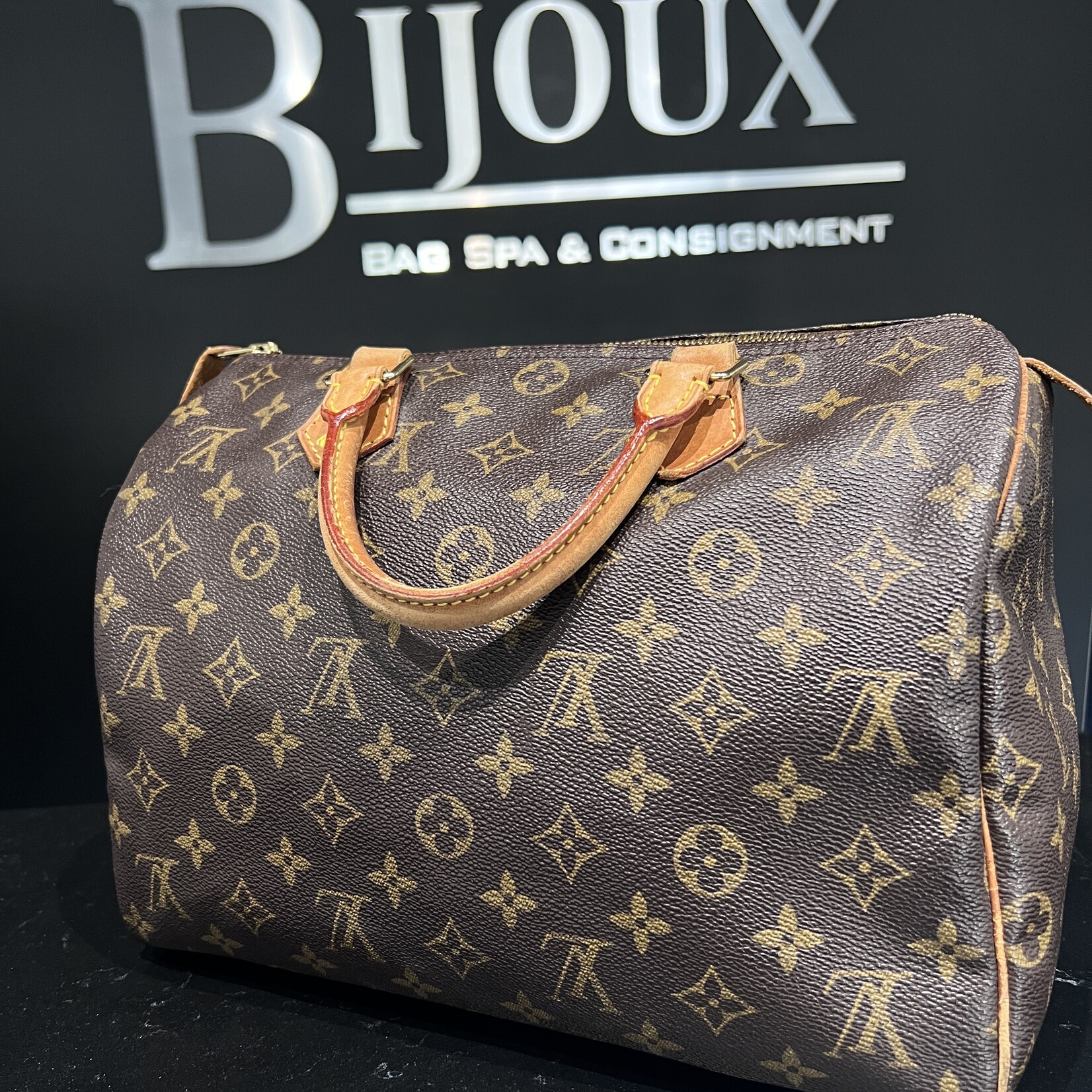 Louis Vuitton SOLD- Louis Vuitton Speedy 30 Monogram