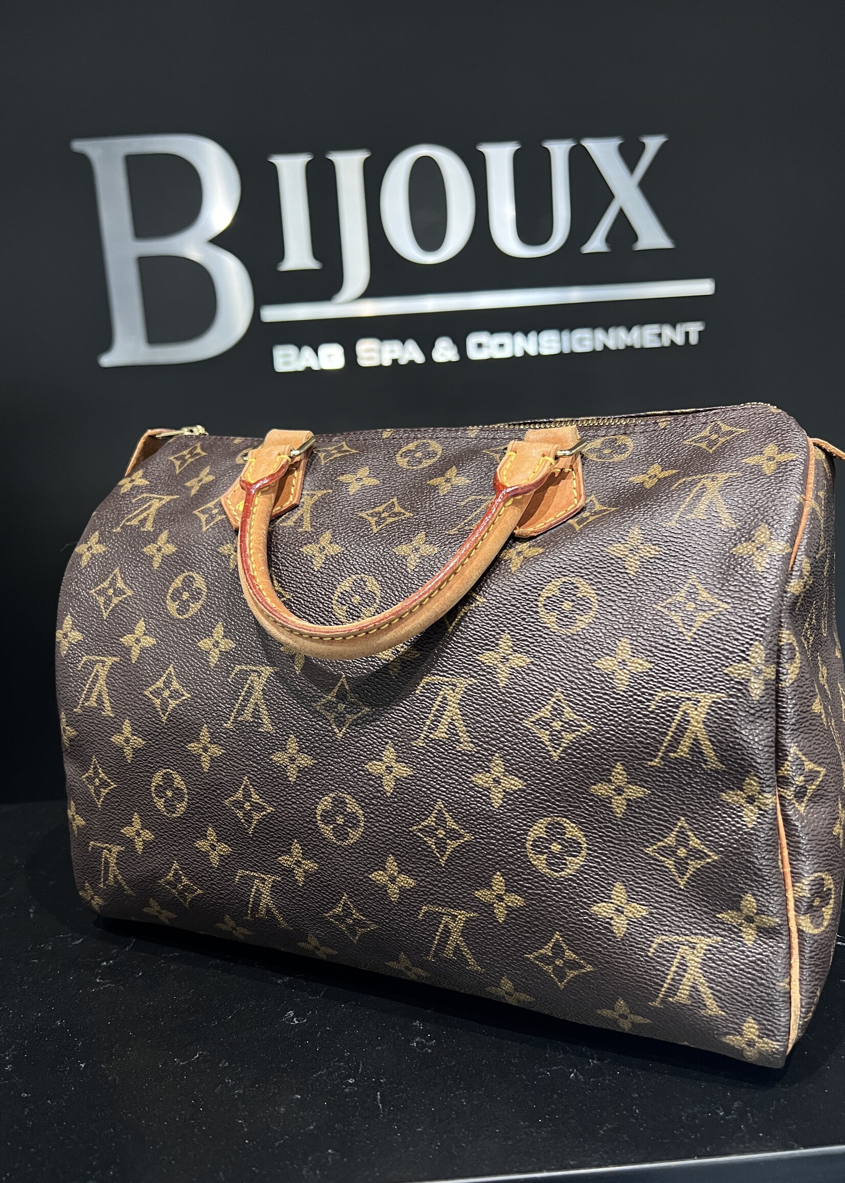 Louis Vuitton SOLD- Louis Vuitton Speedy 30 Monogram