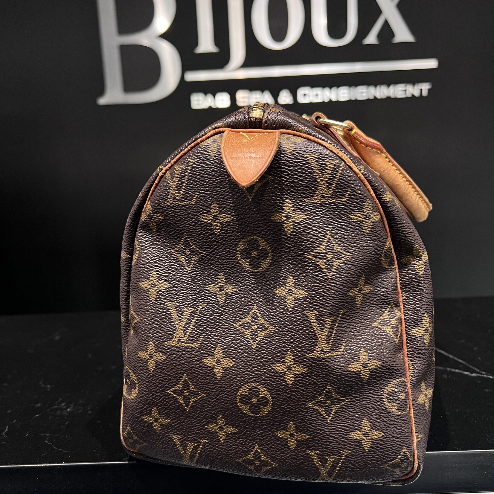 Louis Vuitton SOLD- Louis Vuitton Speedy 30 Monogram