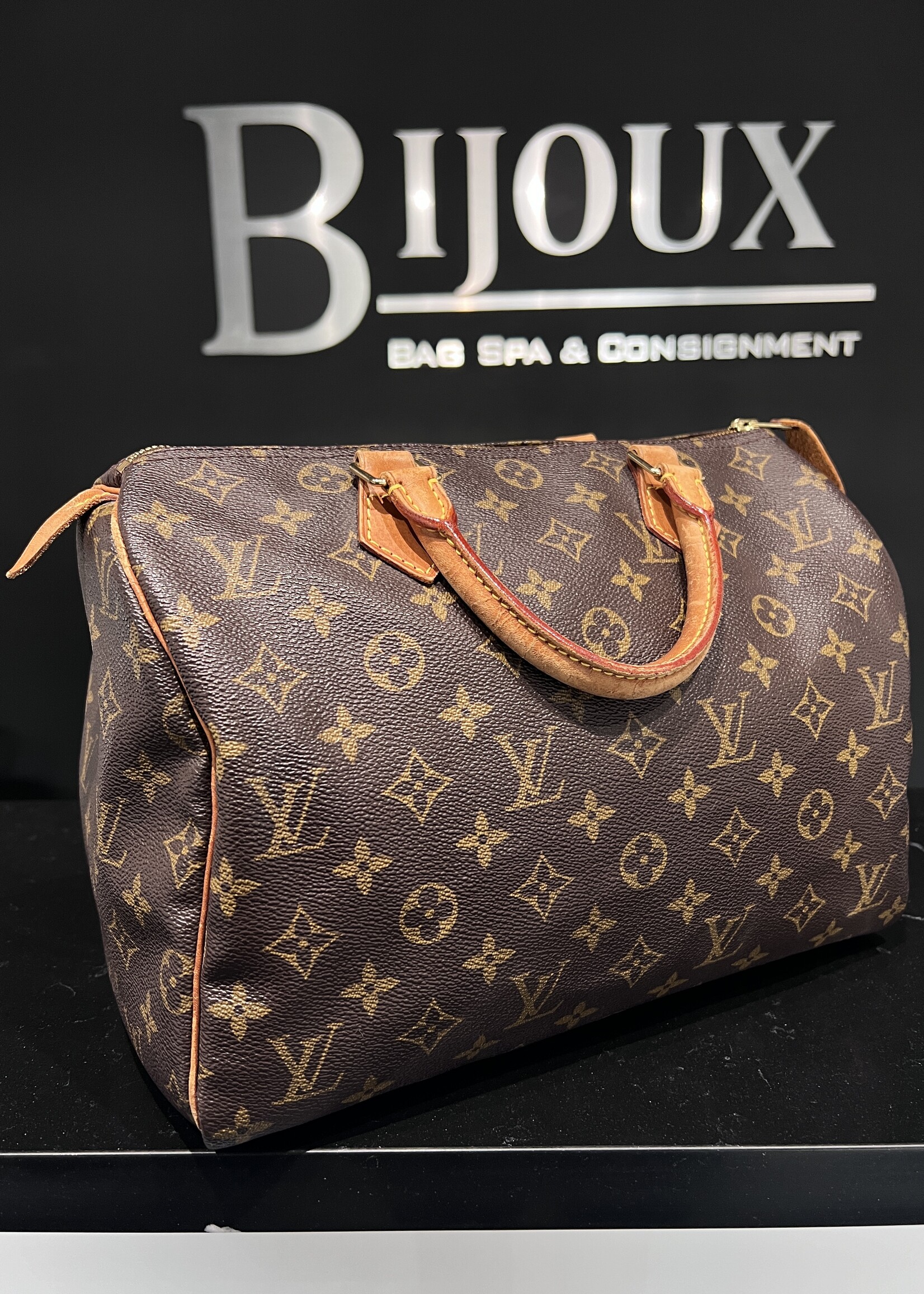 Louis Vuitton SOLD- Louis Vuitton Speedy 30 Monogram