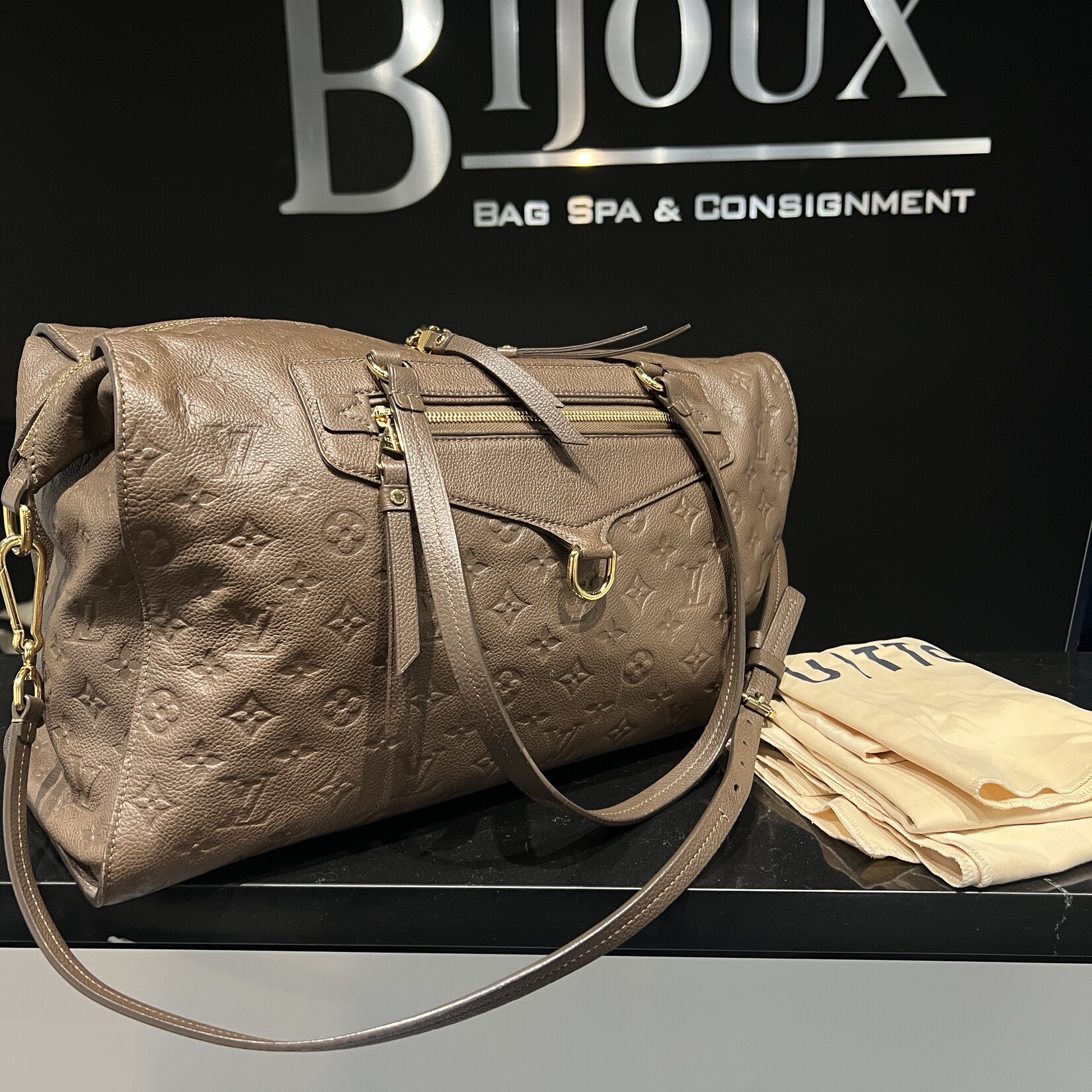 Louis Vuitton SOLD- Louis Vuitton Empreinte Lumineuse GM