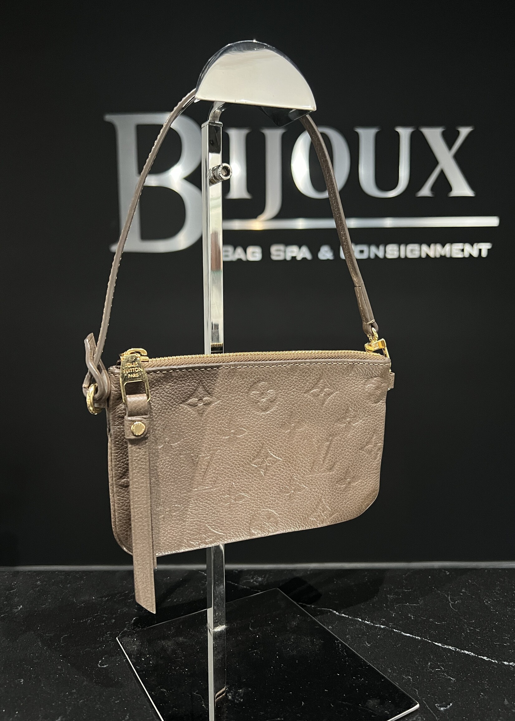 Louis Vuitton SOLD- Louis Vuitton Citadine Pochette Empreinte