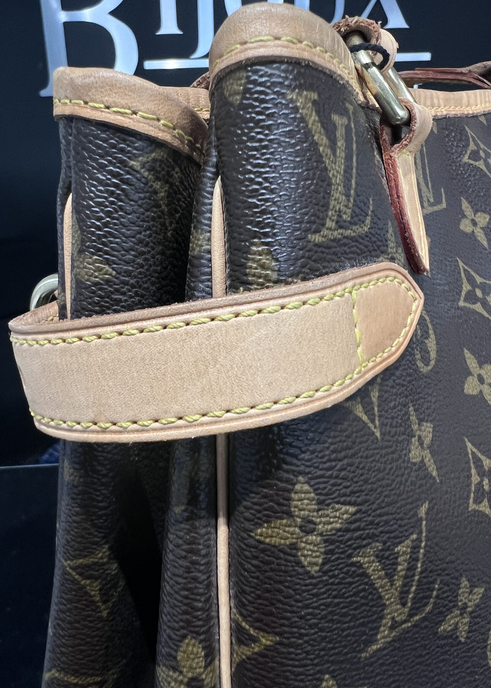 Louis Vuitton SOLD - Louis Vuitton Batignolles Vertical