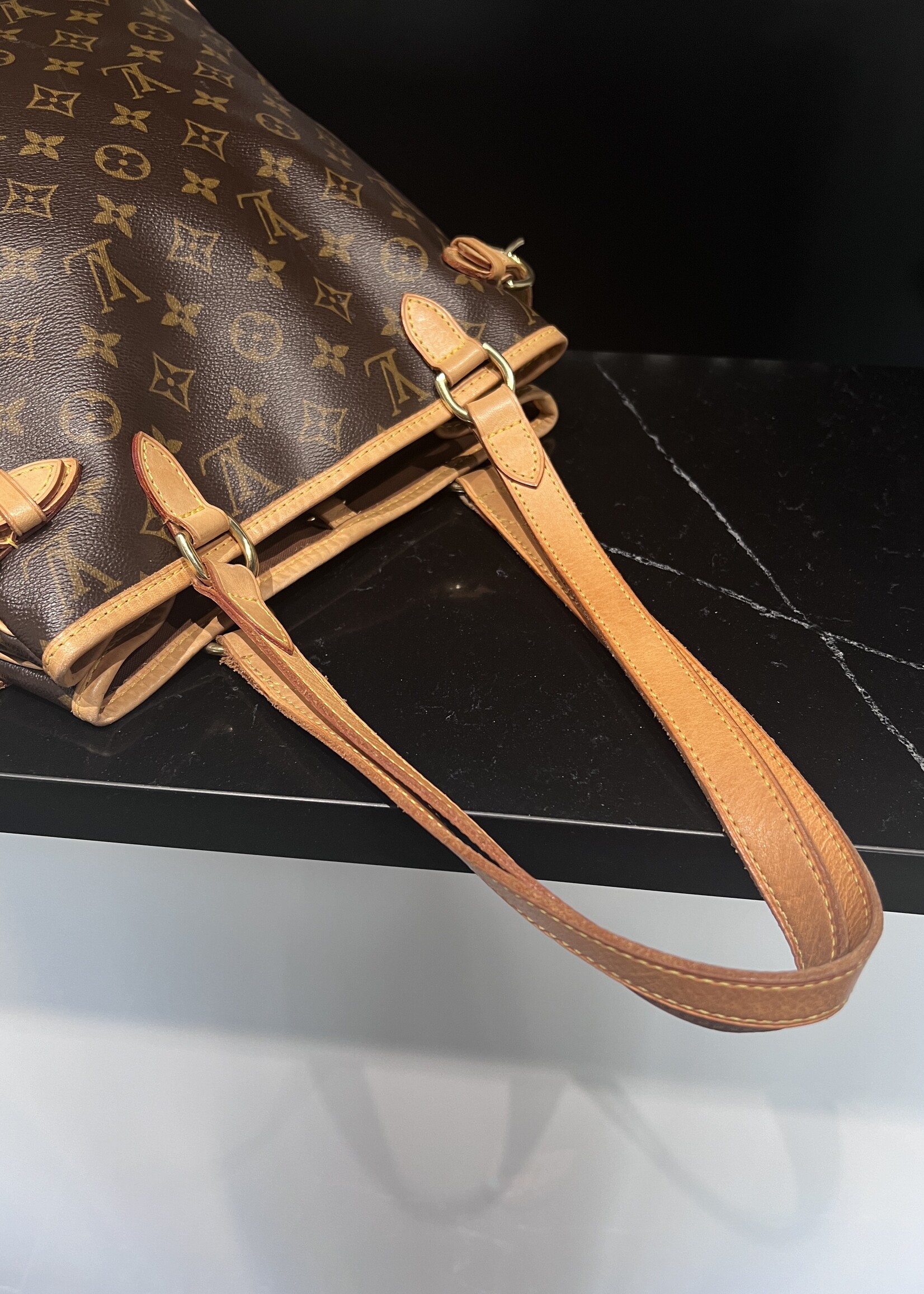 Louis Vuitton SOLD - Louis Vuitton Batignolles Vertical