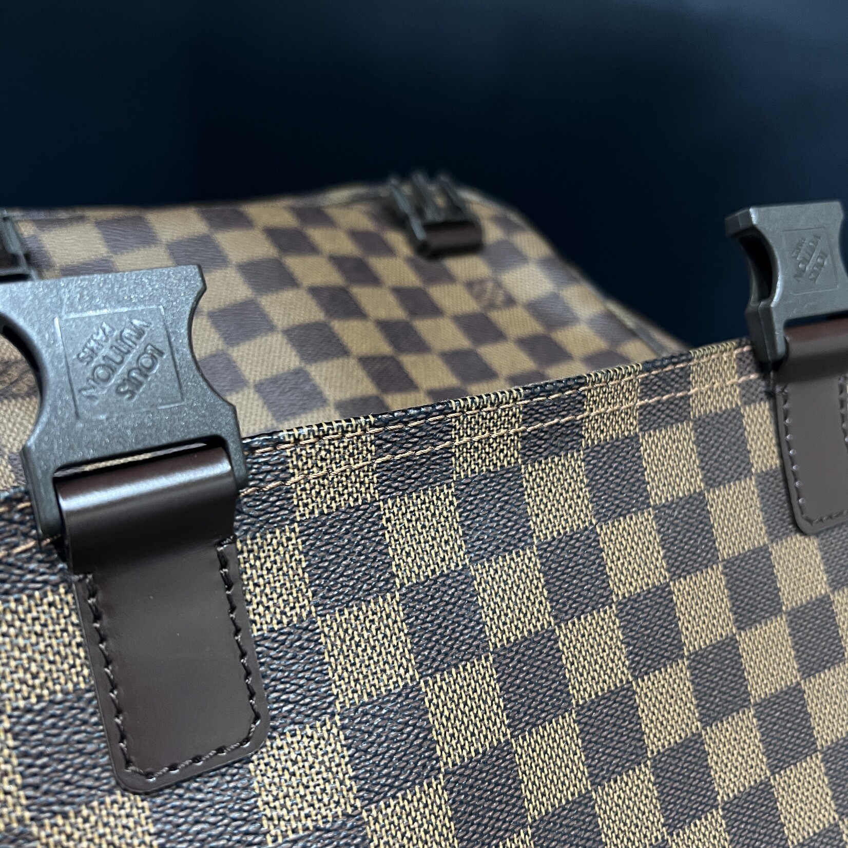 Louis Vuitton SOLD - Louis Vuitton Reporter Melville