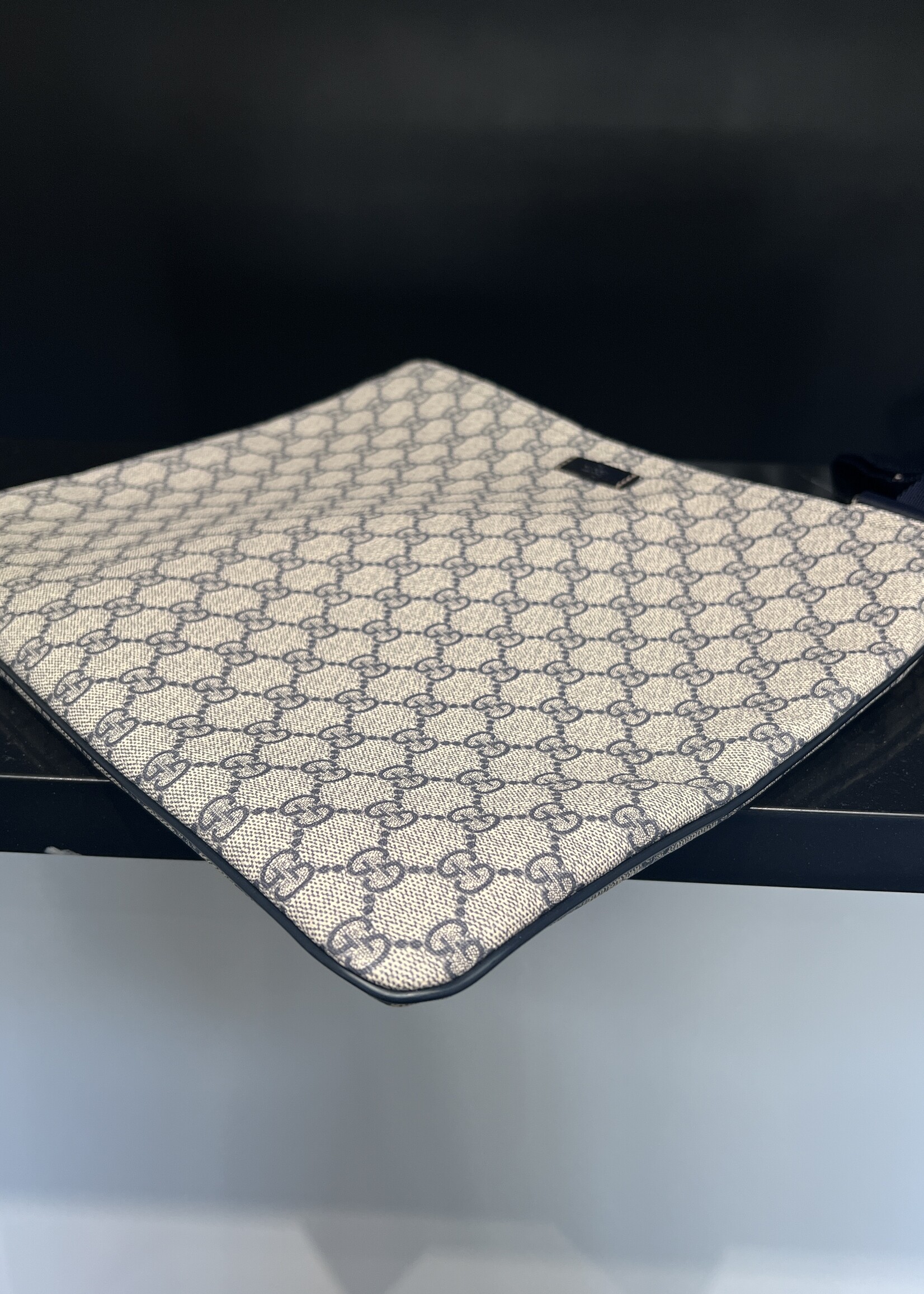 Gucci SOLD- Gucci Flat Navy Messenger