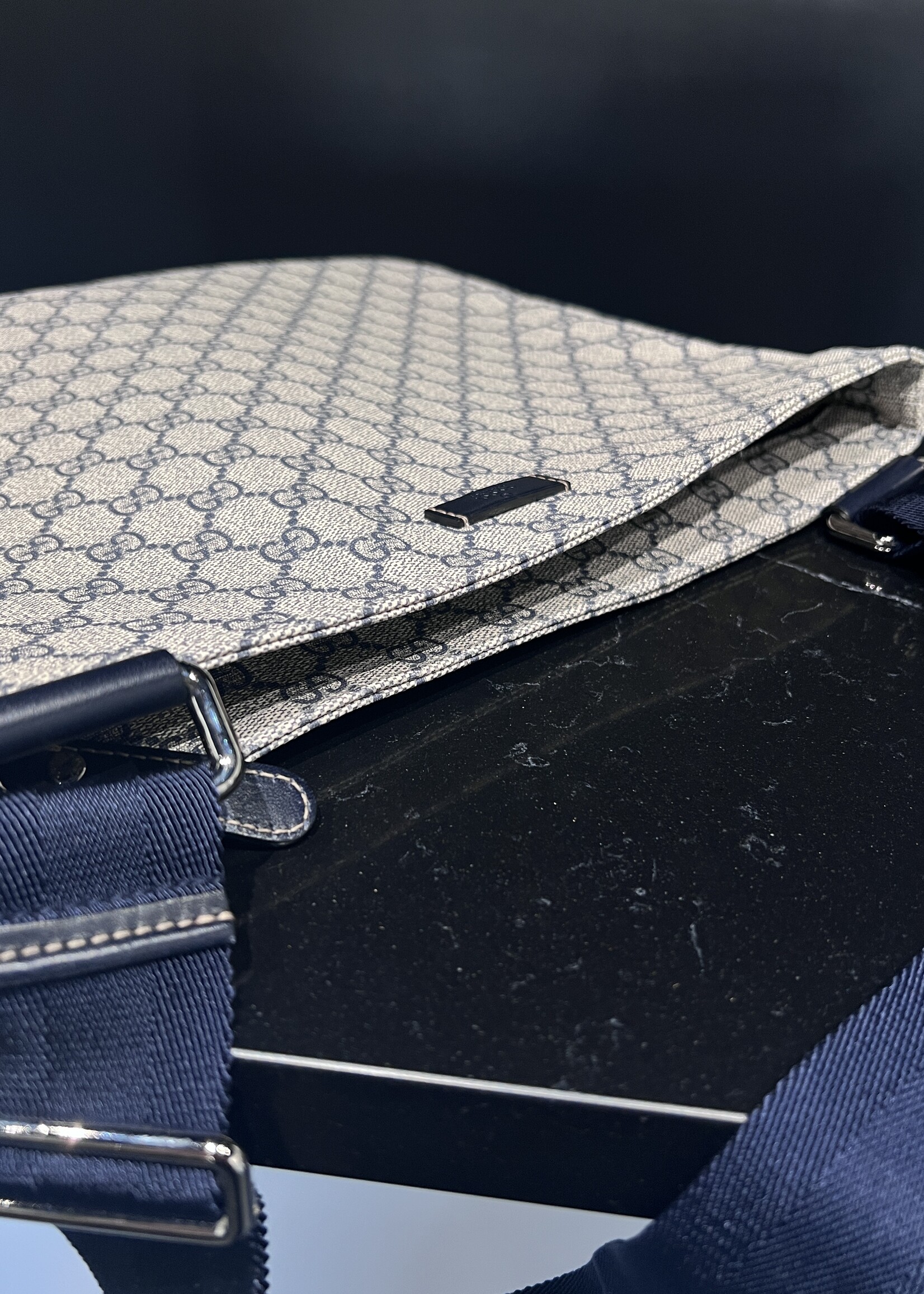 Gucci SOLD- Gucci Flat Navy Messenger